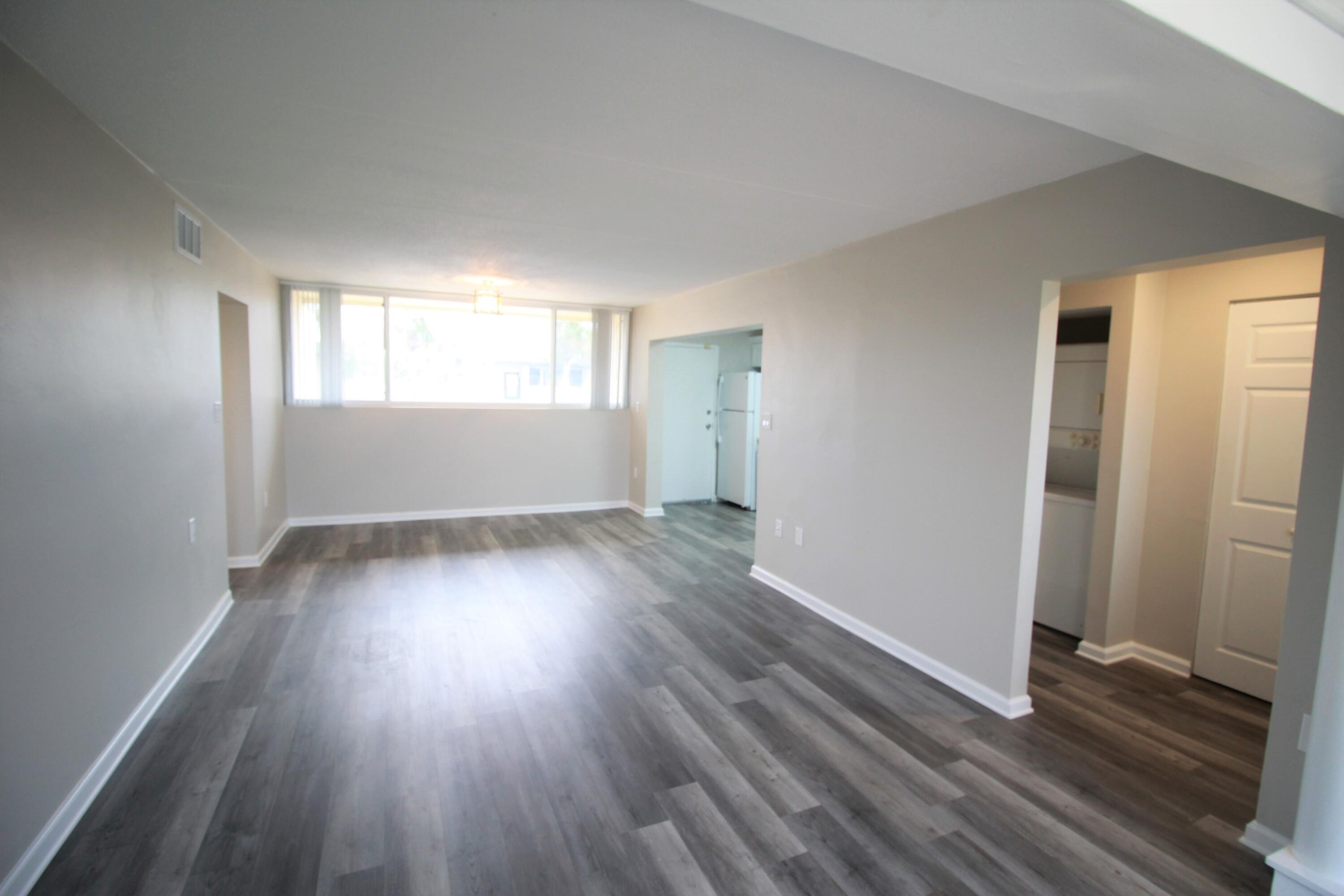 SEA PALM CONDO - Residential