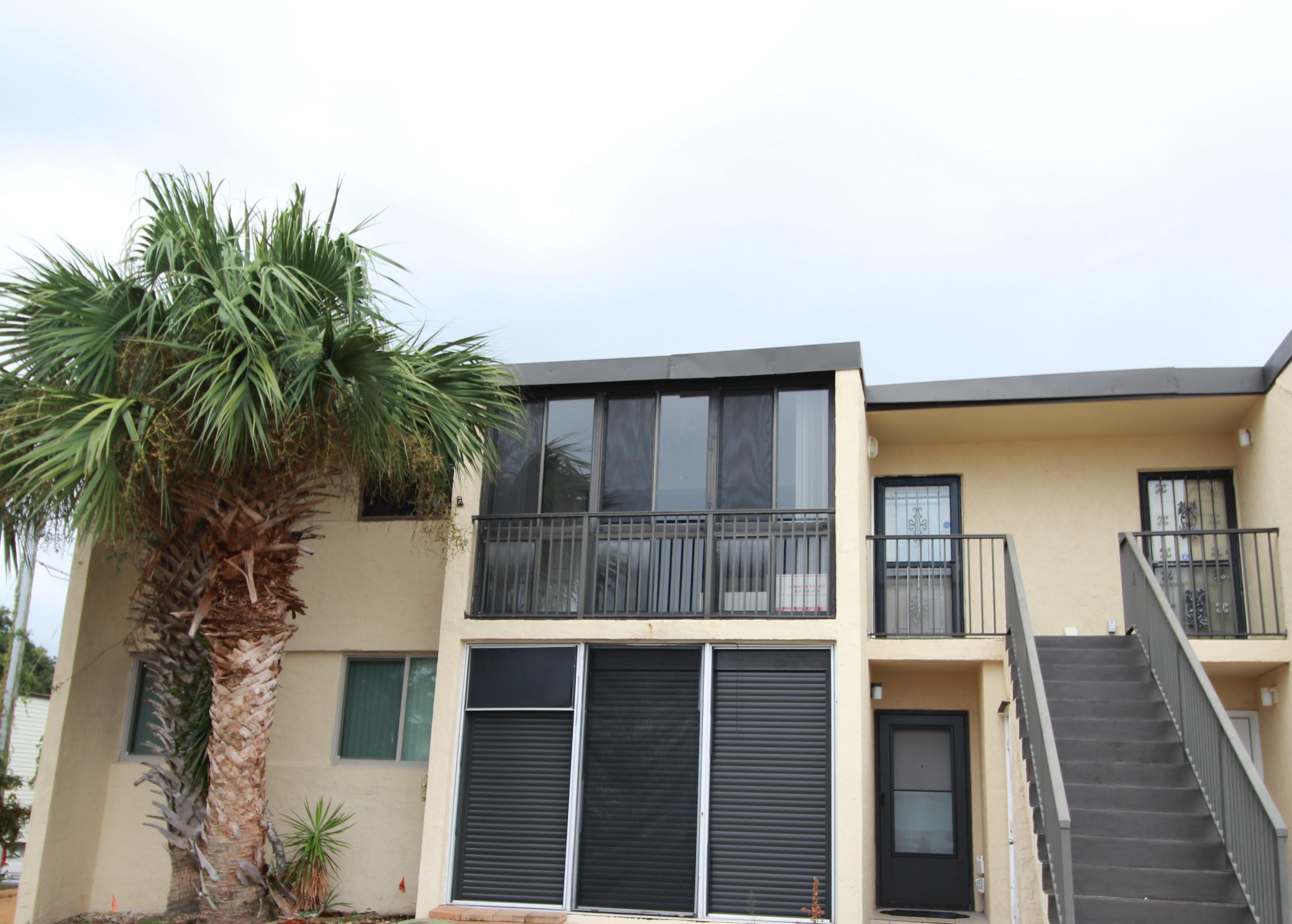 SEA PALM CONDO - Residential