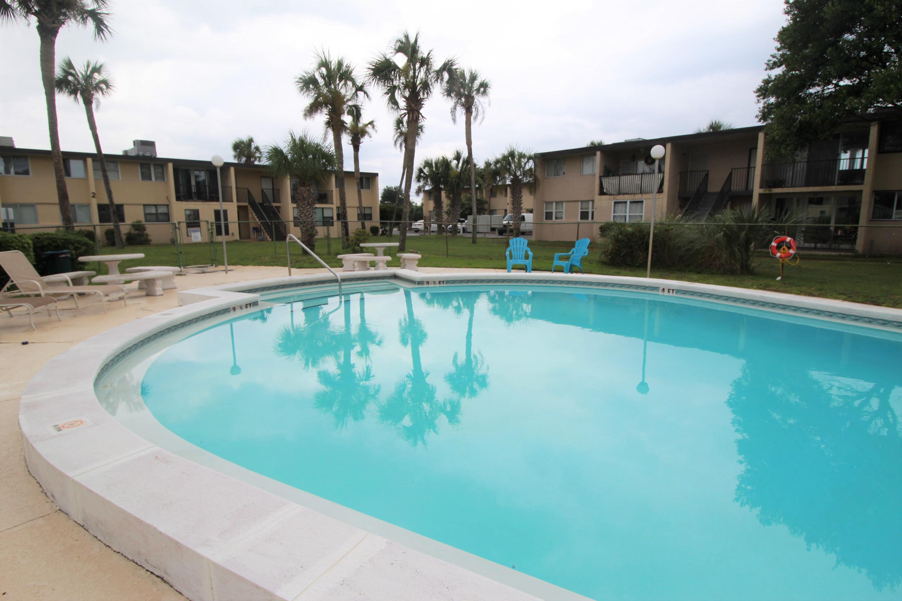 SEA PALM CONDO - Residential