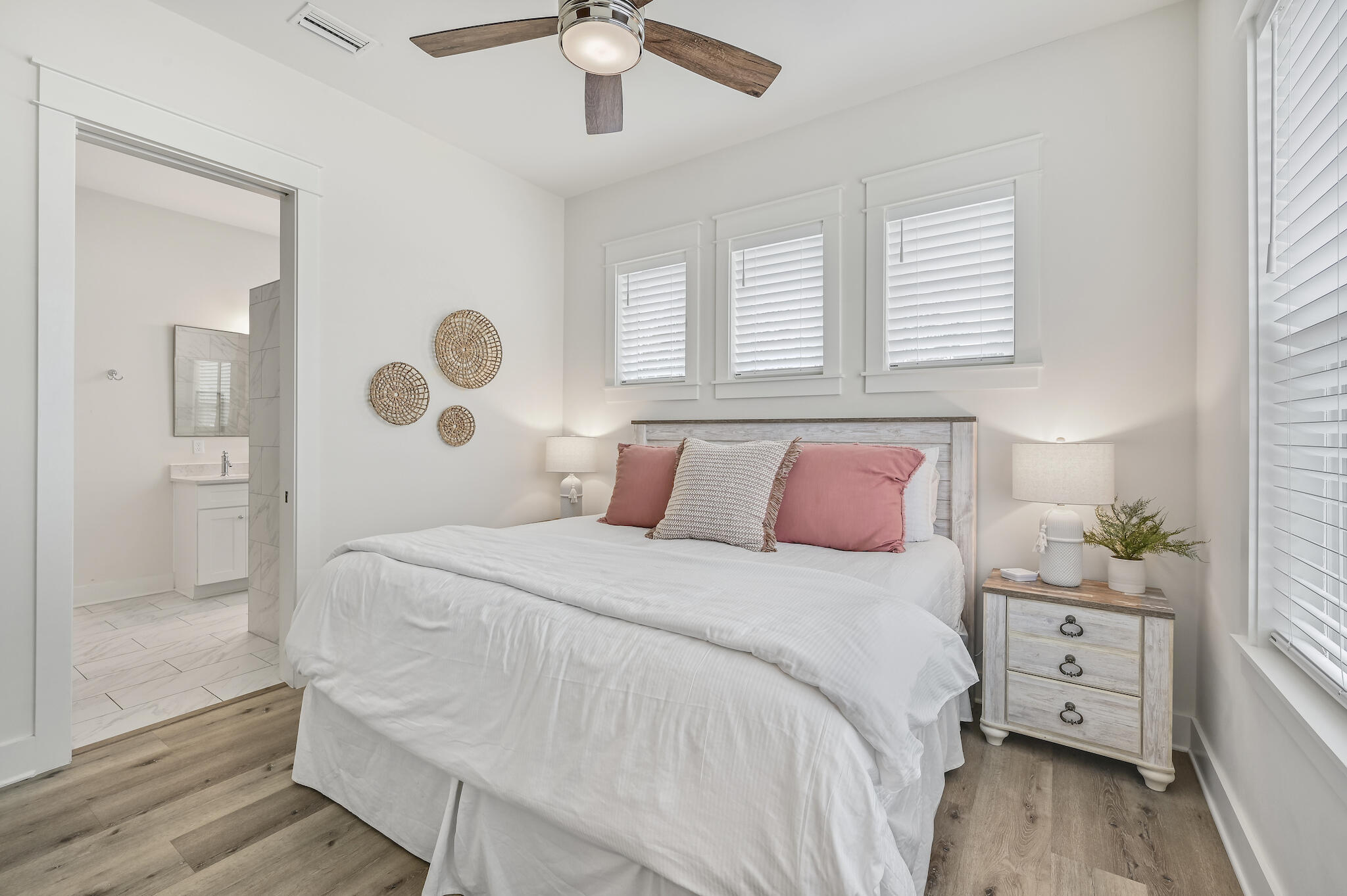 GULF SHORE MANOR - Residential