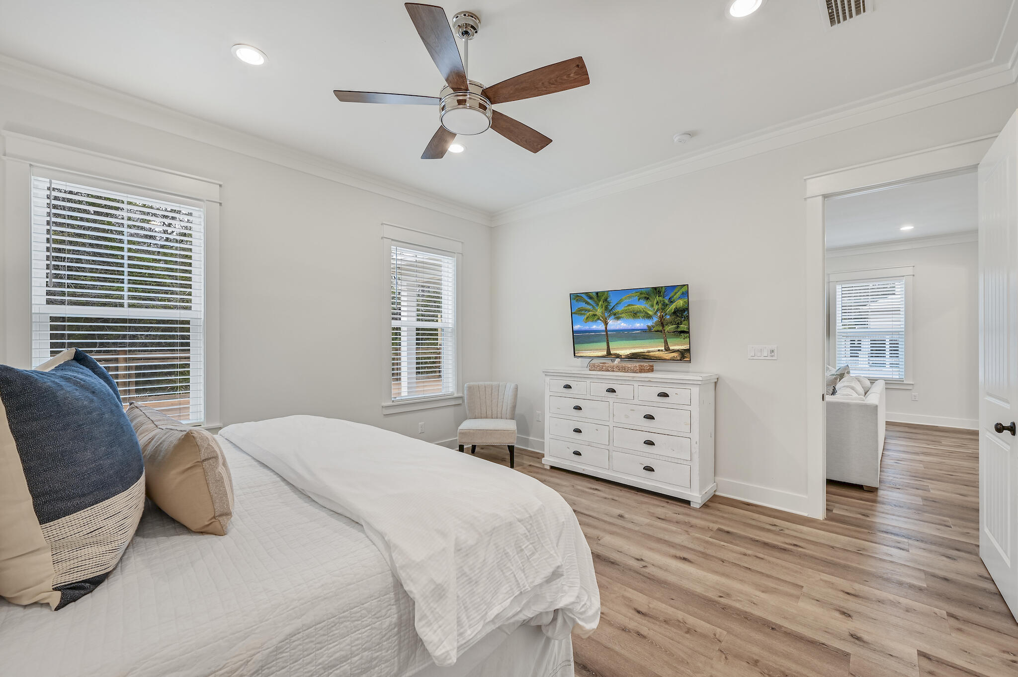 GULF SHORE MANOR - Residential