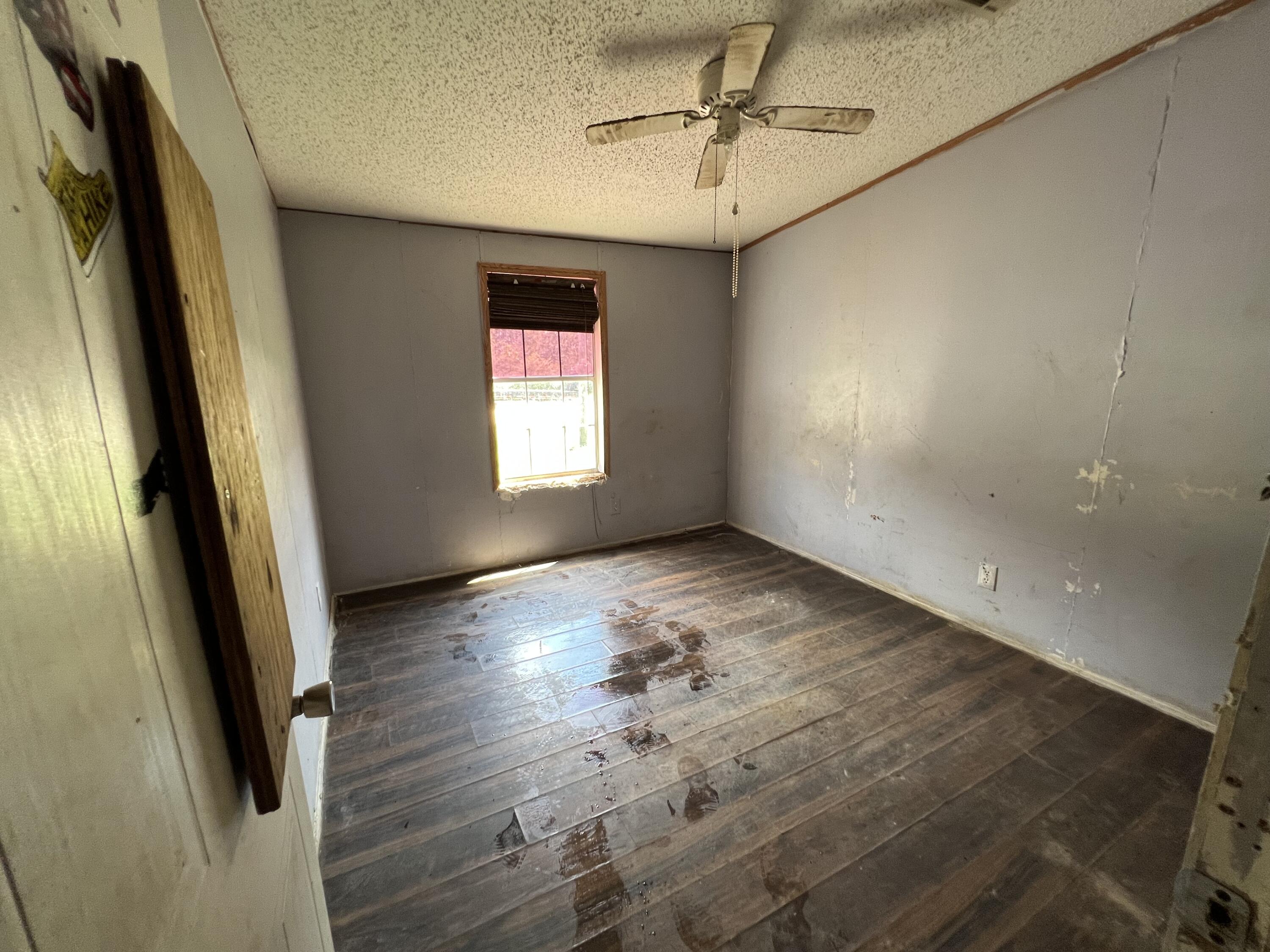 OAKWOOD HILLS UNIT 3 - Residential