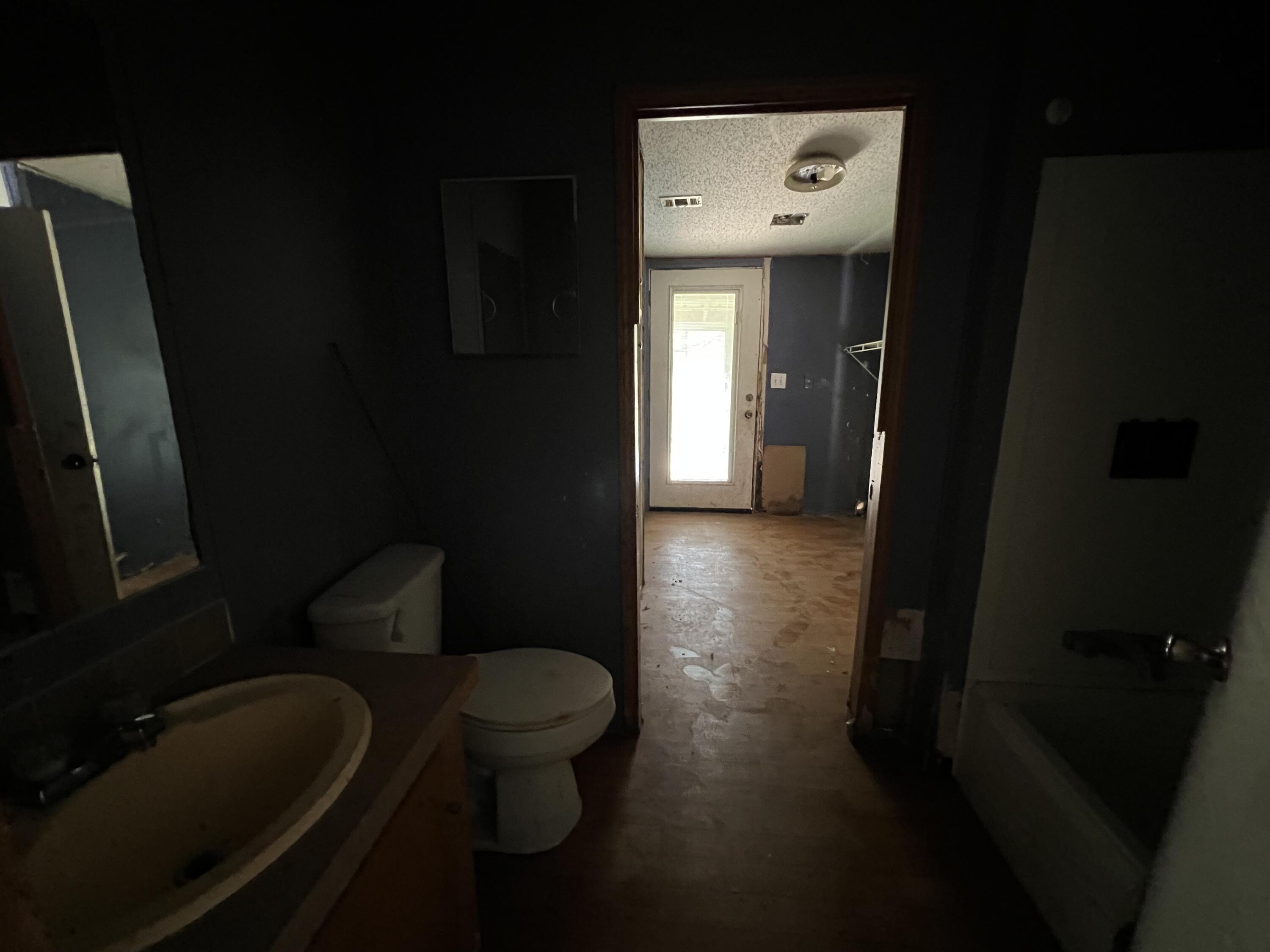OAKWOOD HILLS UNIT 3 - Residential