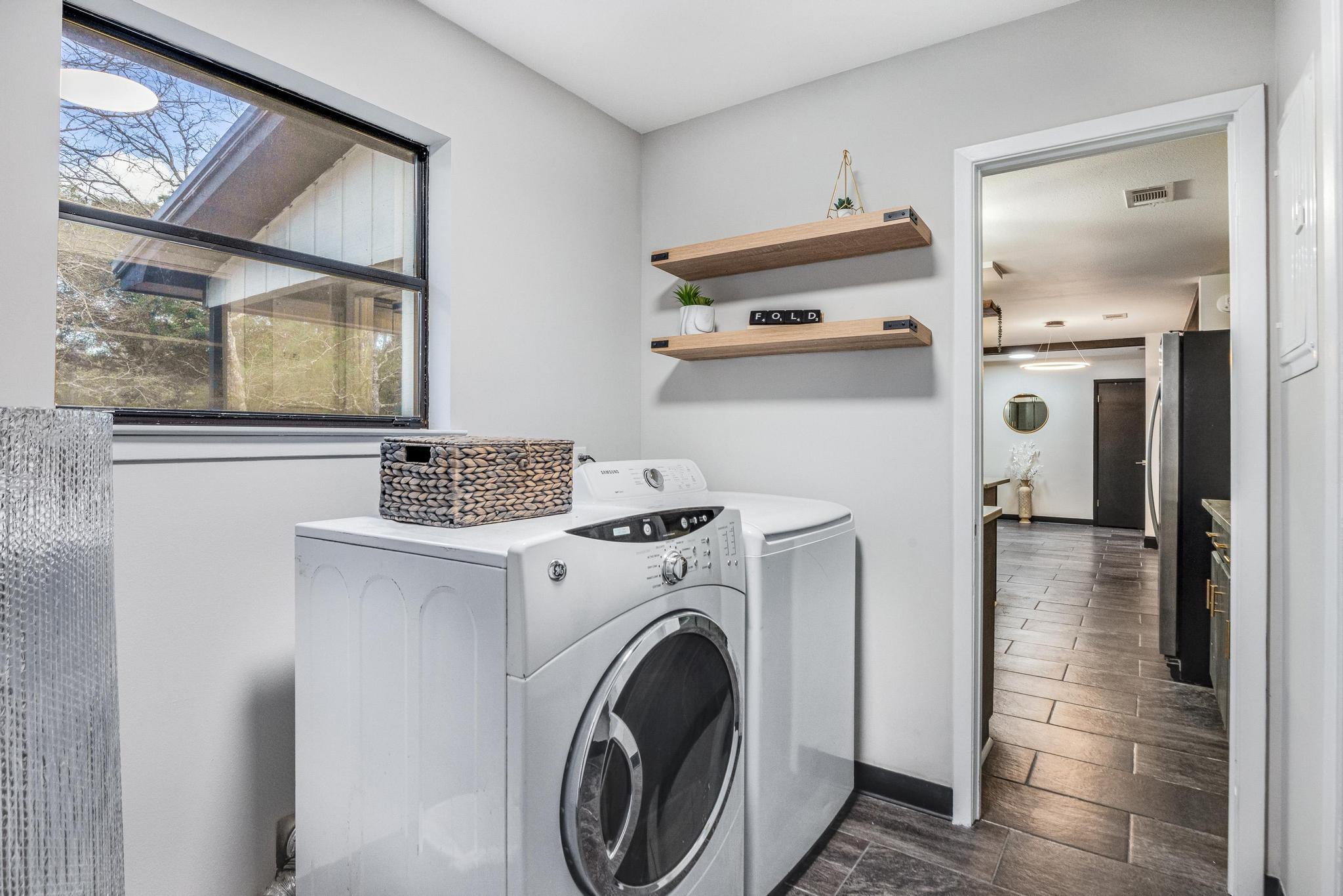 KENNEDY LAKES 1ST ADDN - Residential