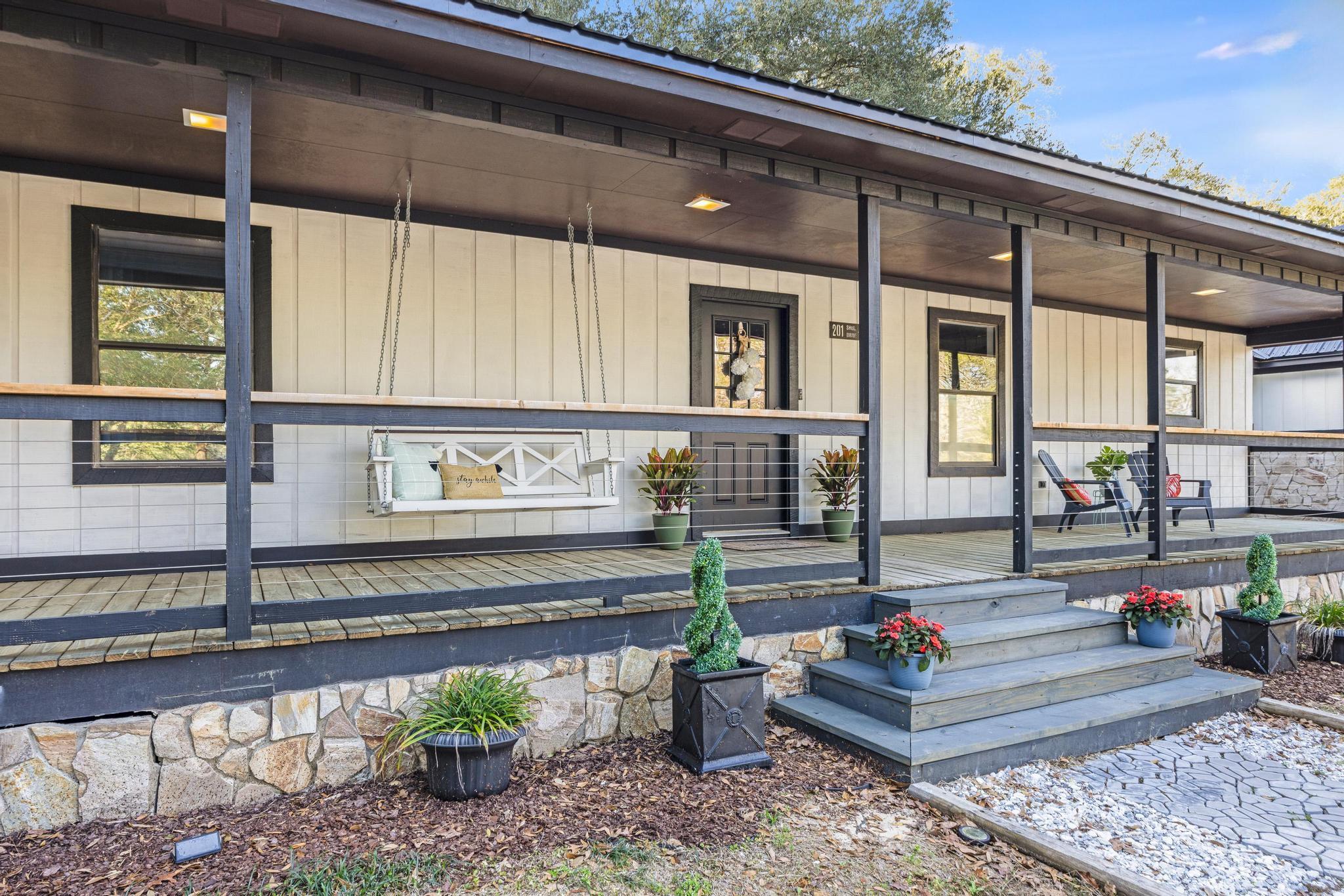 KENNEDY LAKES 1ST ADDN - Residential