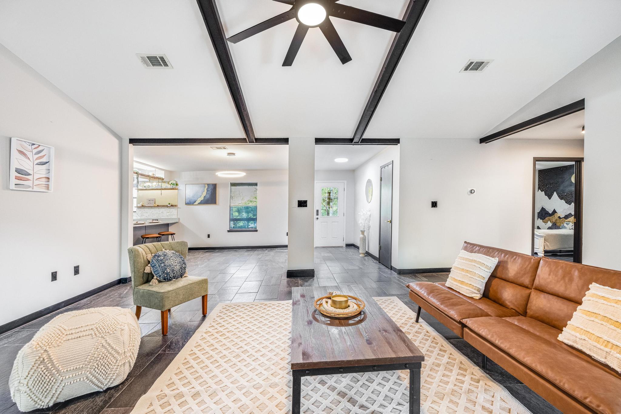 KENNEDY LAKES 1ST ADDN - Residential