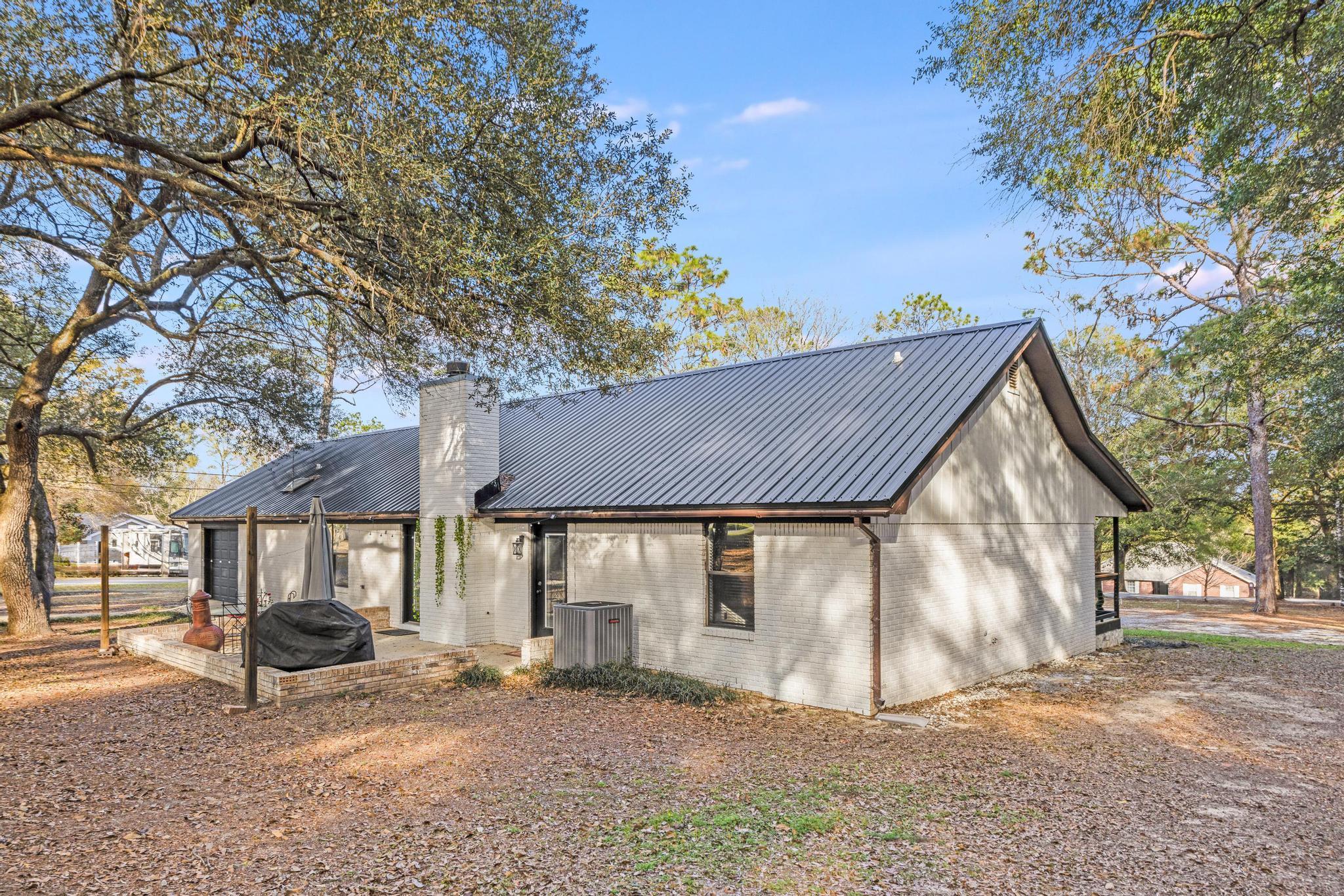 KENNEDY LAKES 1ST ADDN - Residential