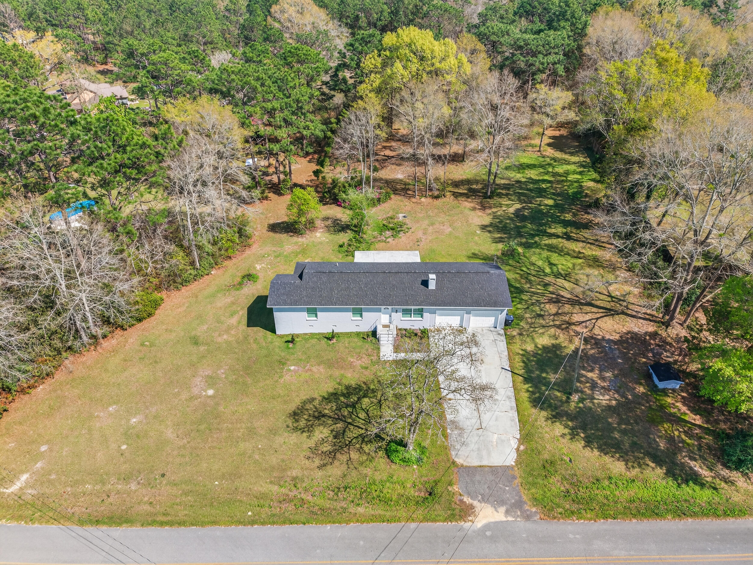 TEN LAKE ESTATES UNIT 1 - Residential