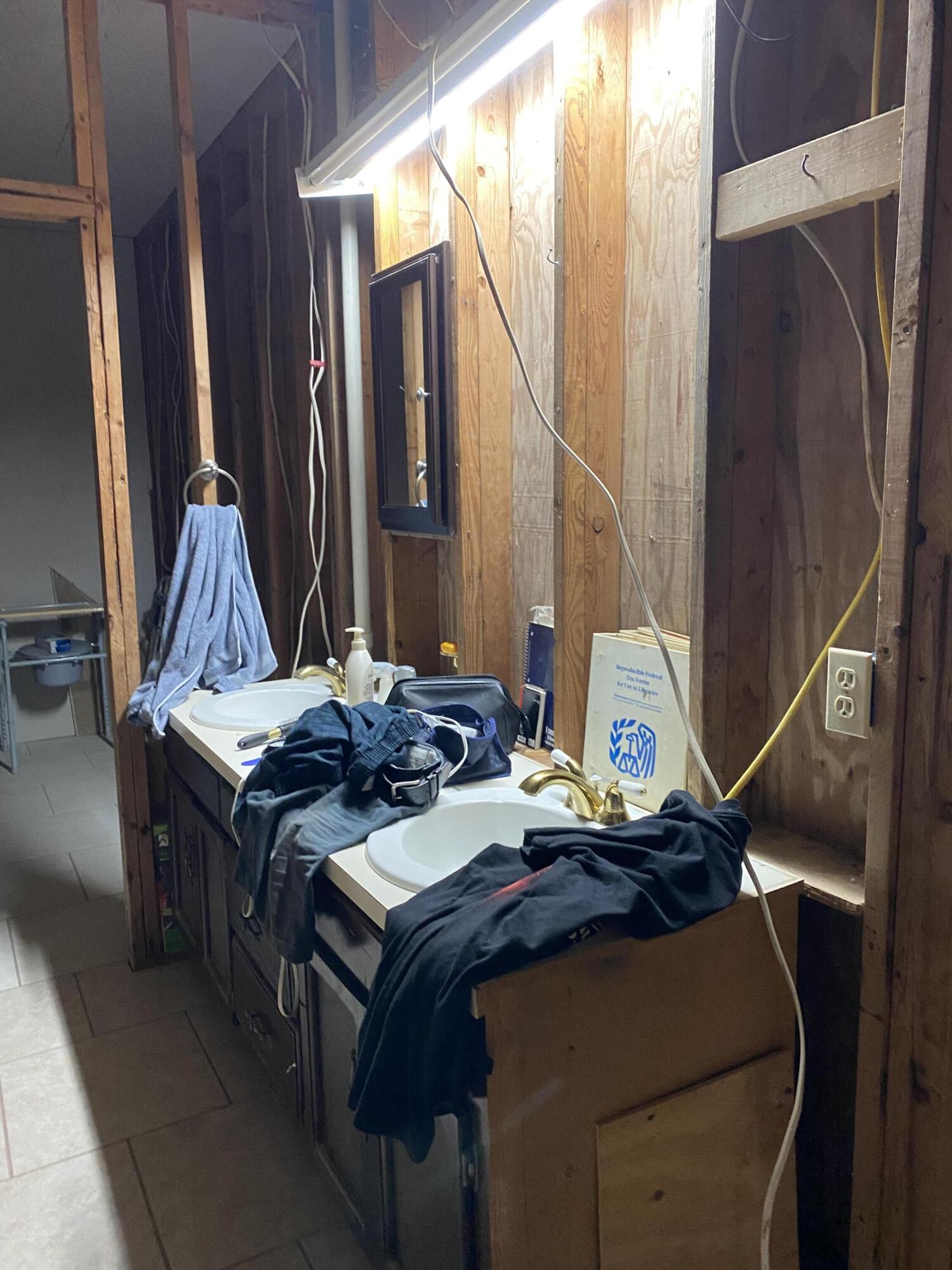 KISKA BEACH 1ST ADDN - Residential