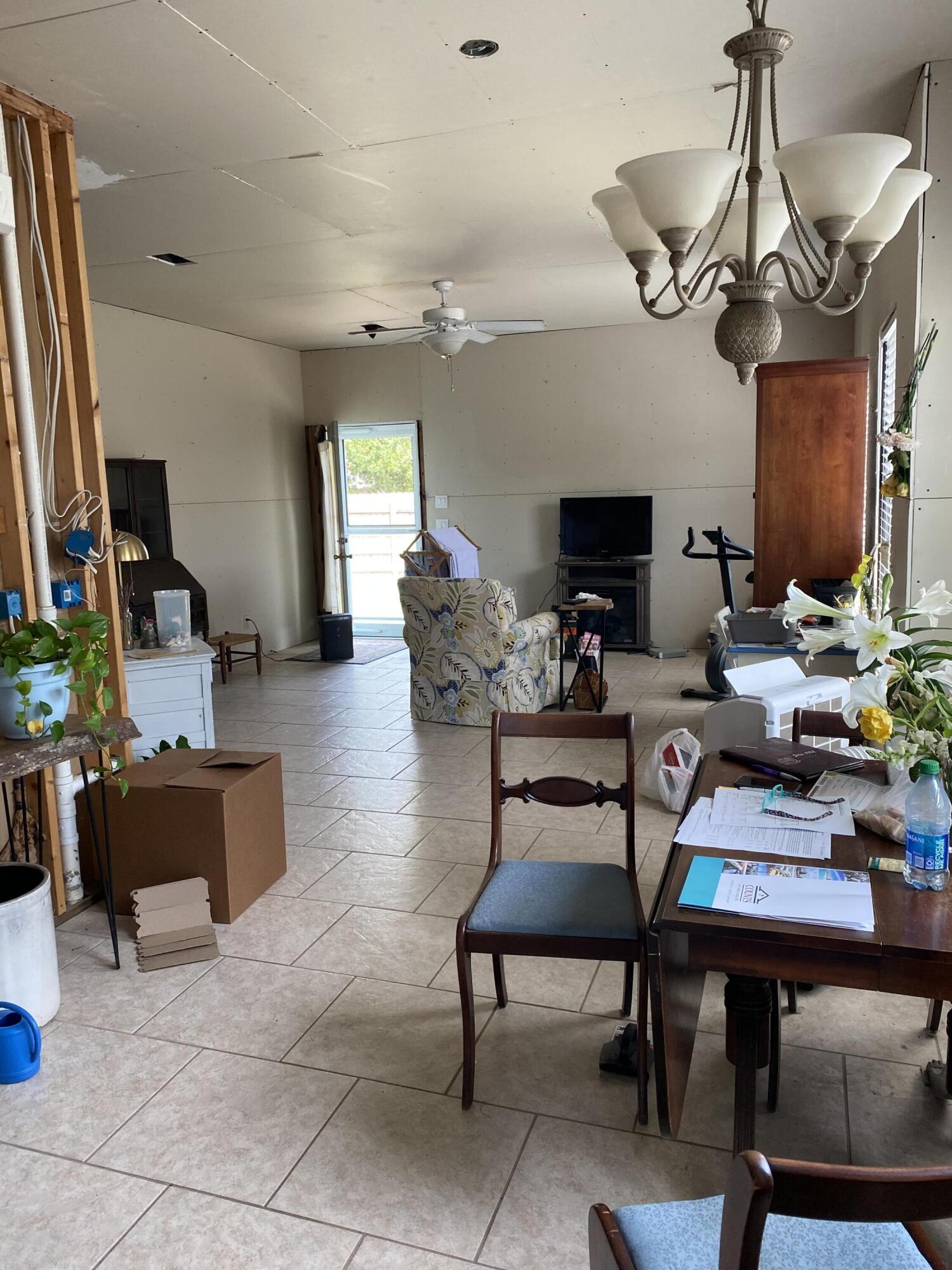 KISKA BEACH 1ST ADDN - Residential