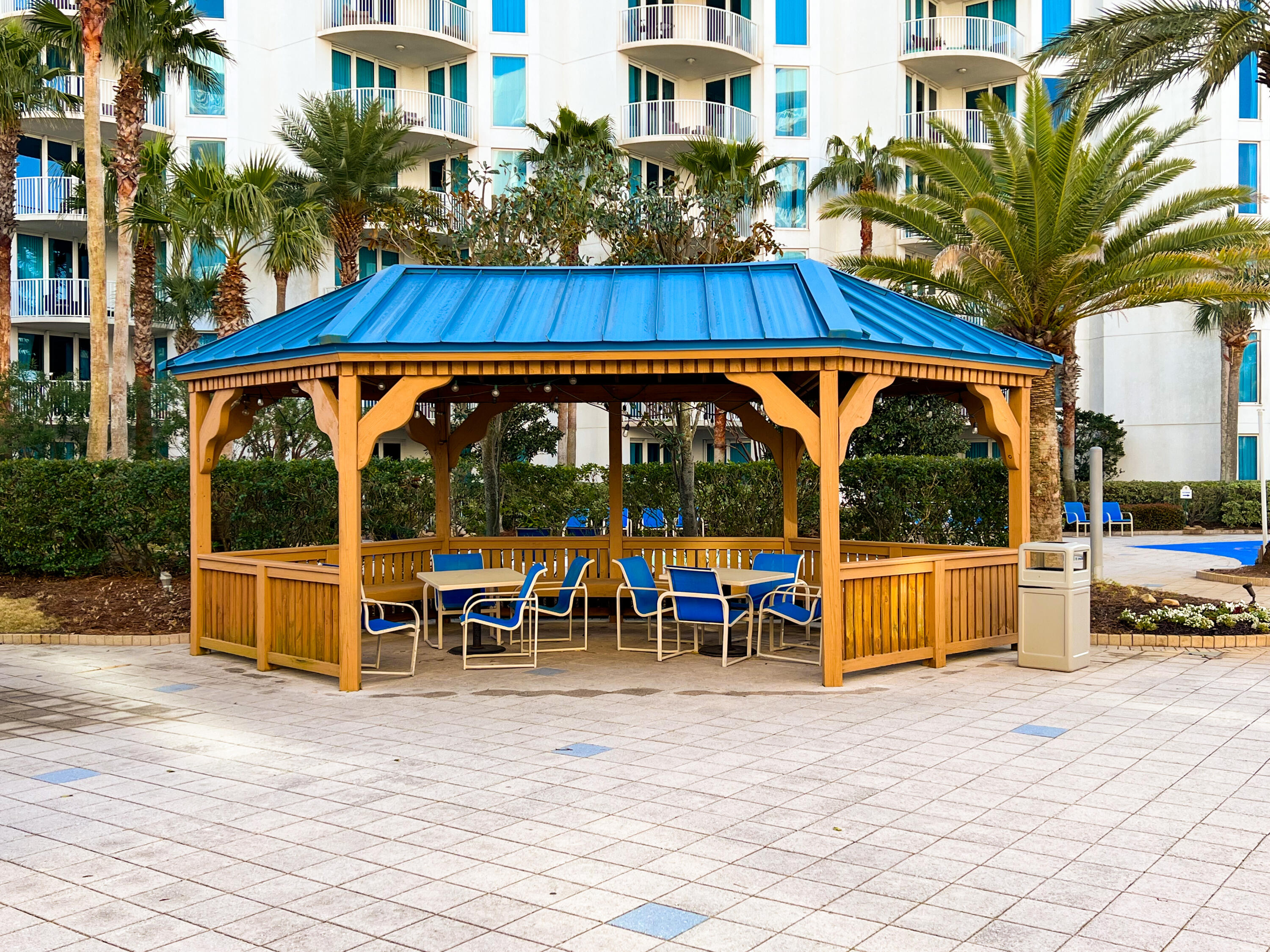 THE PALMS OF DESTIN - Residential