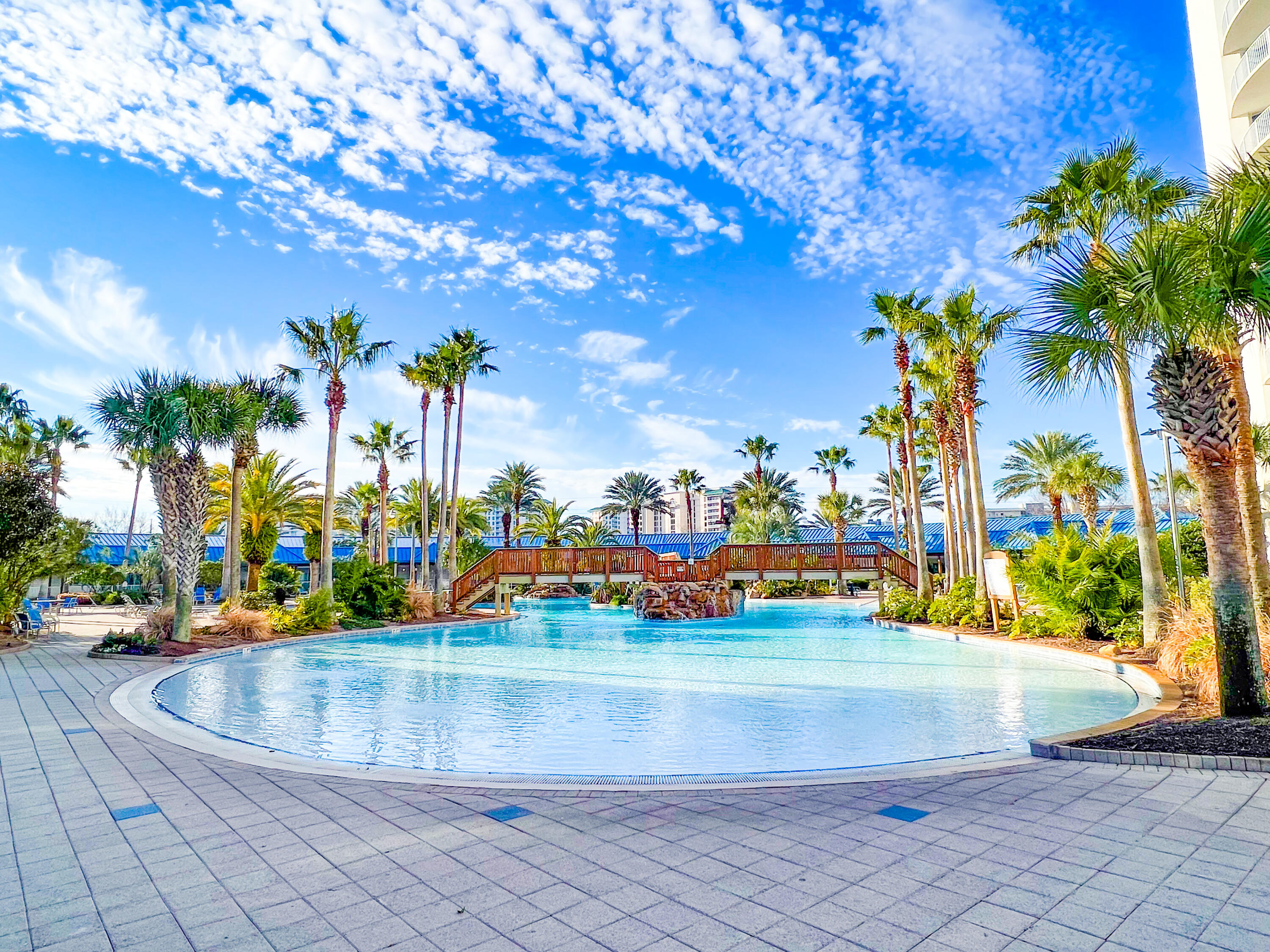 THE PALMS OF DESTIN - Residential