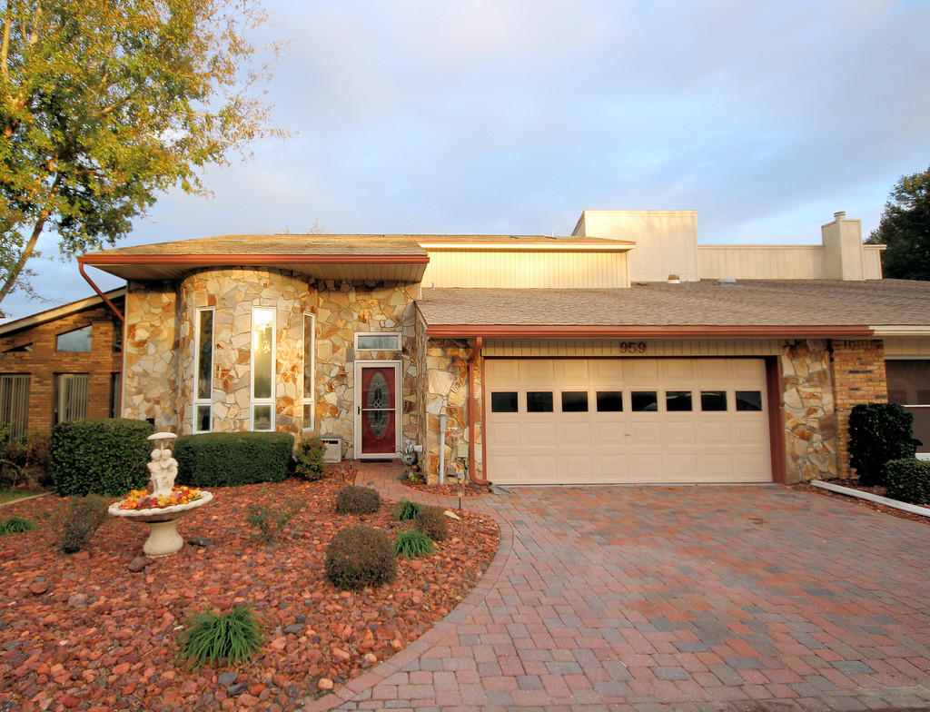 DONLABROOK GARDYNS - Residential