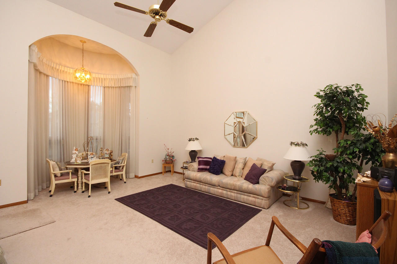 DONLABROOK GARDYNS - Residential