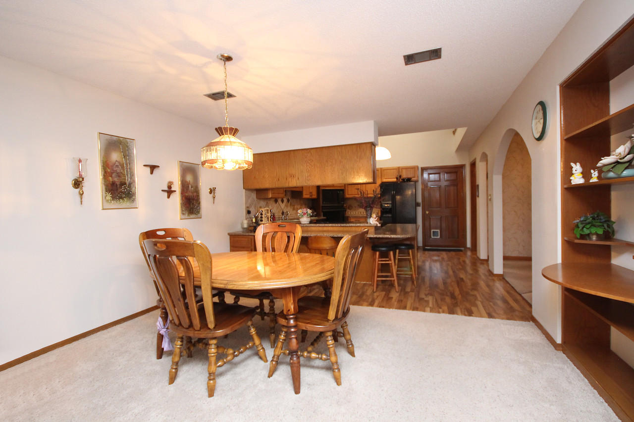 DONLABROOK GARDYNS - Residential