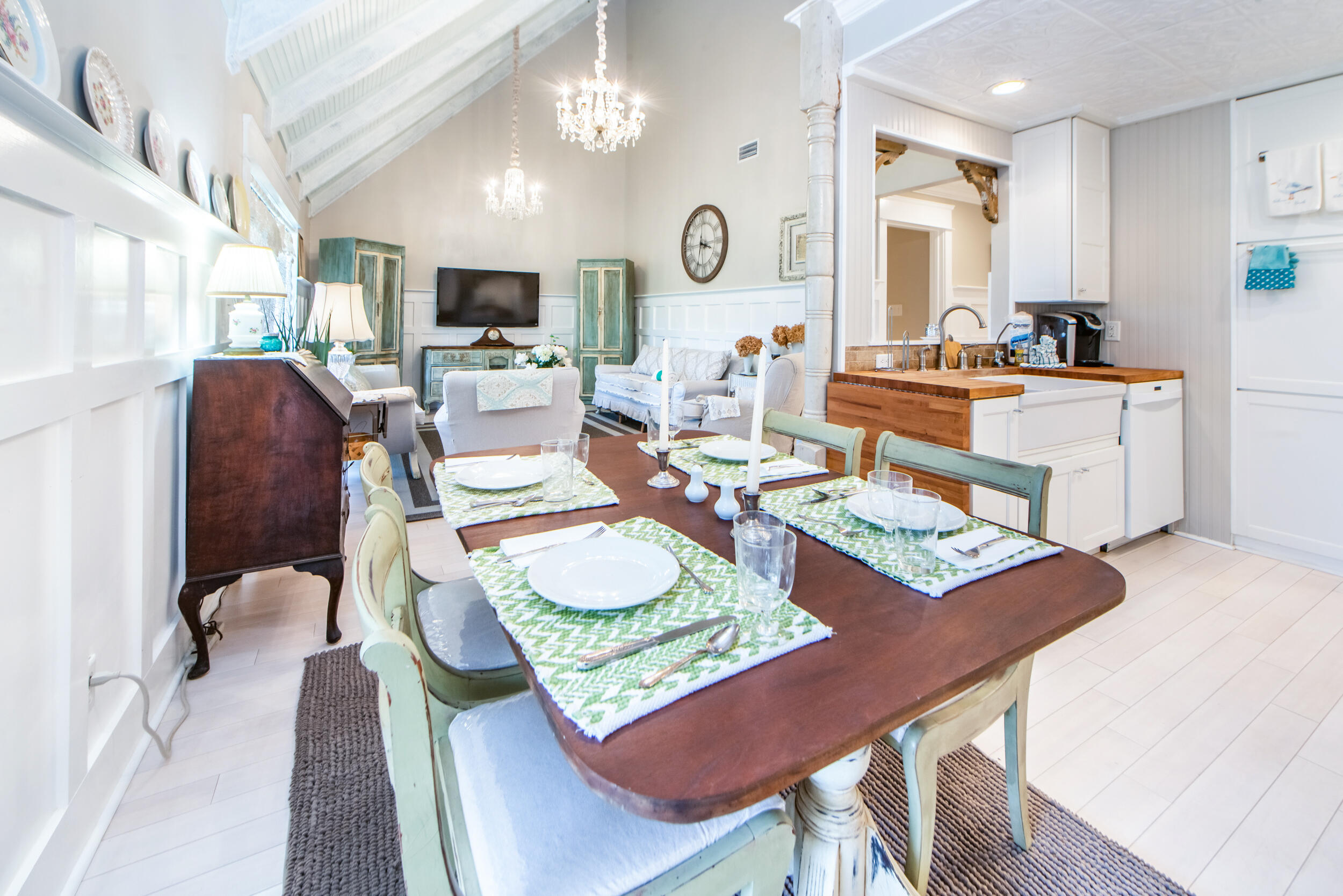 SEASCAPE CONDO GARDEN VILLA - Residential