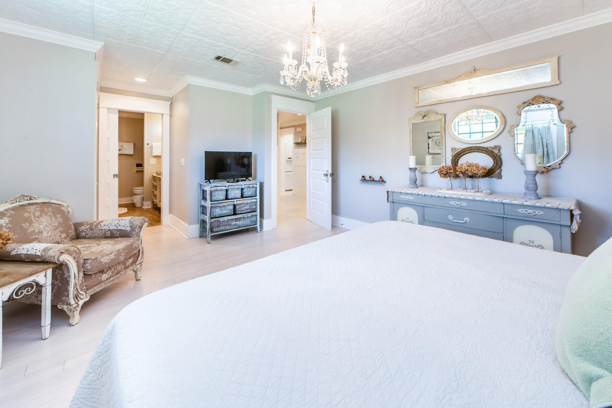 SEASCAPE CONDO GARDEN VILLA - Residential