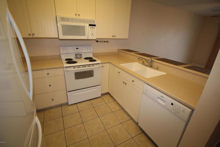 Grand Bay Townhomes - Residential