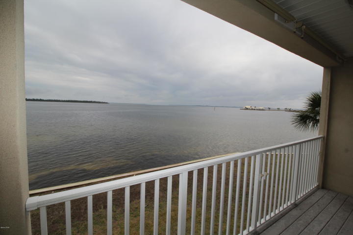 Grand Bay Townhomes - Residential