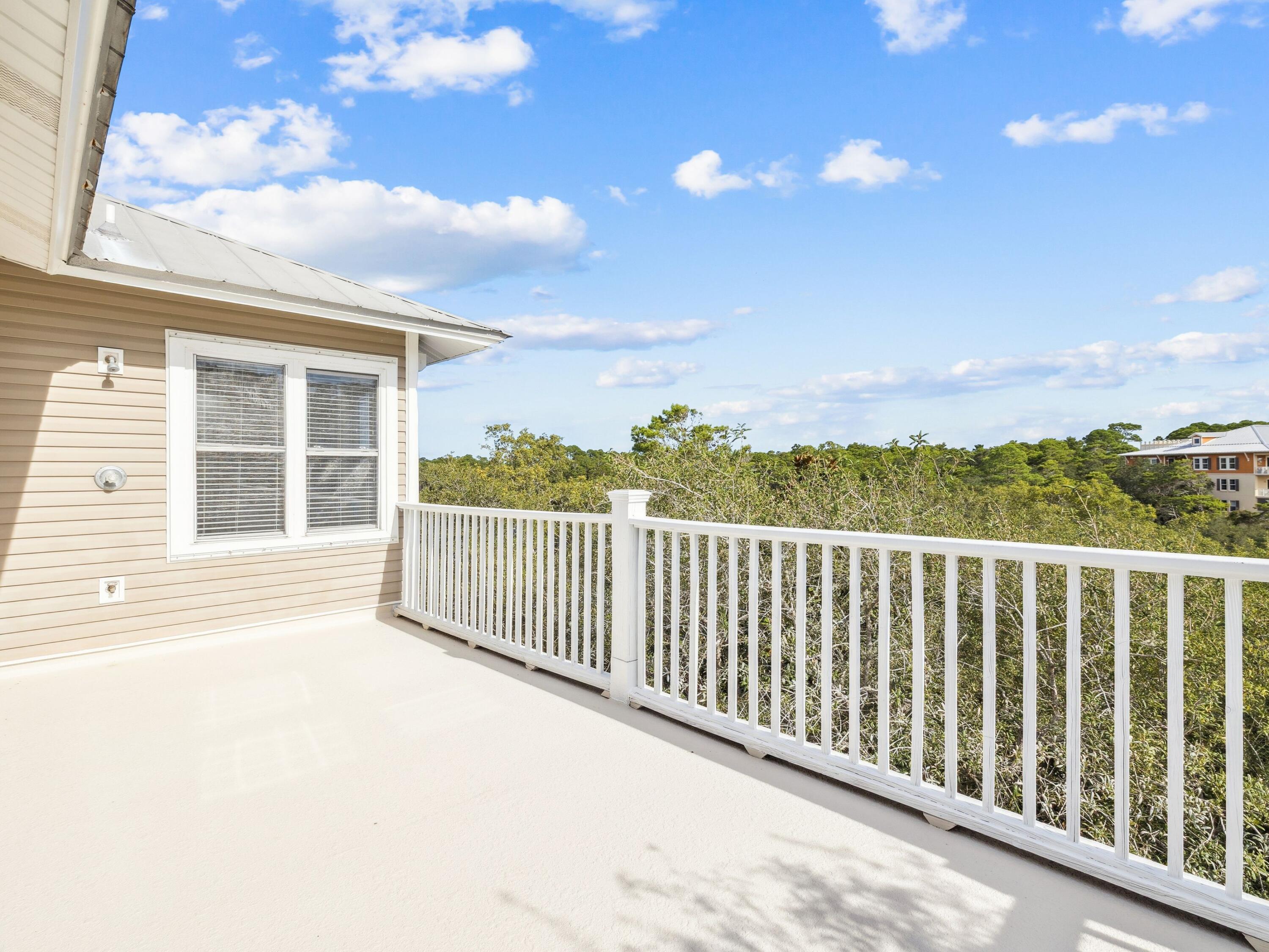 BLUE MOUNTAIN BEACH - Residential
