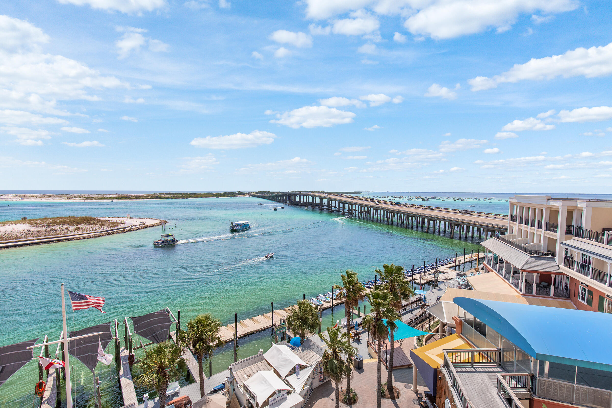 EMERALD GRANDE - Residential