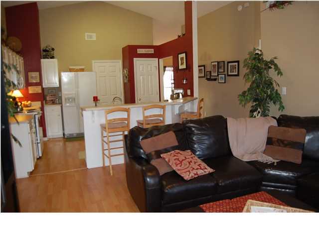 MARSH HARBOR - Residential