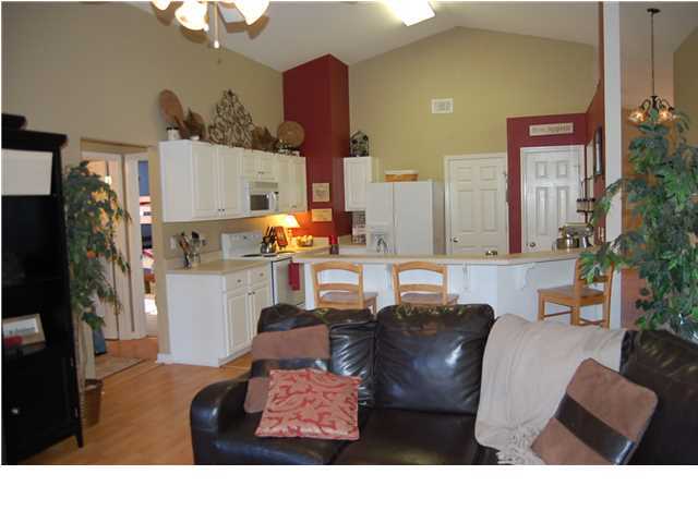 MARSH HARBOR - Residential