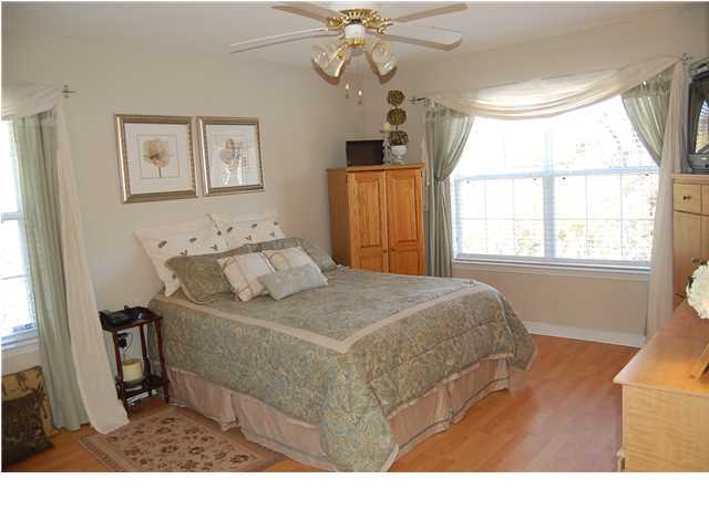 MARSH HARBOR - Residential