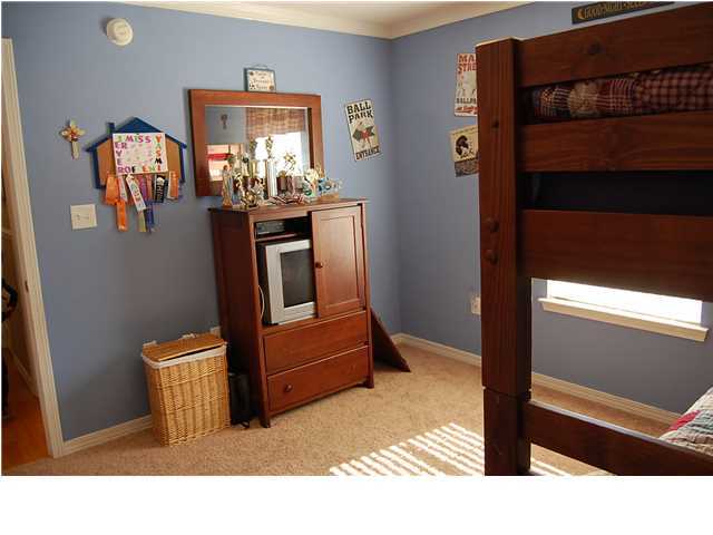 MARSH HARBOR - Residential