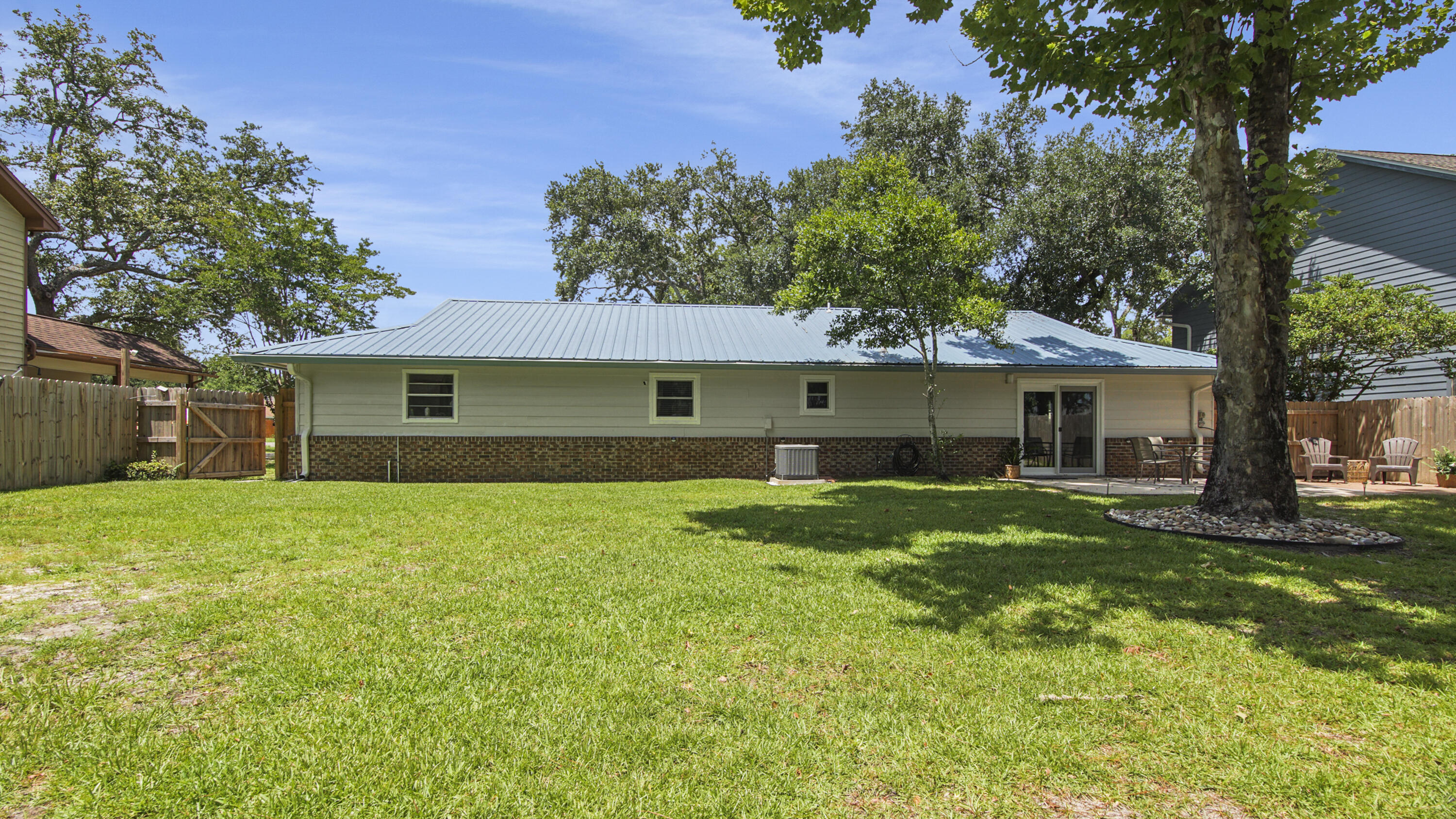 CLOVERDALE S/D - Residential