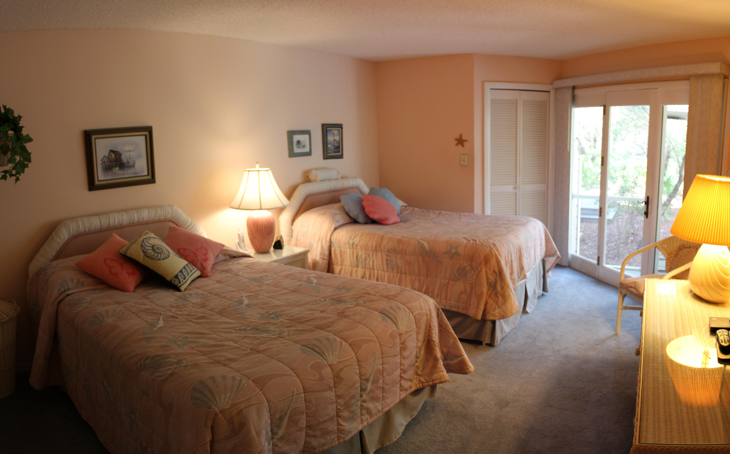 HIDDEN DUNES BEACH COTTAGES 1 - Residential