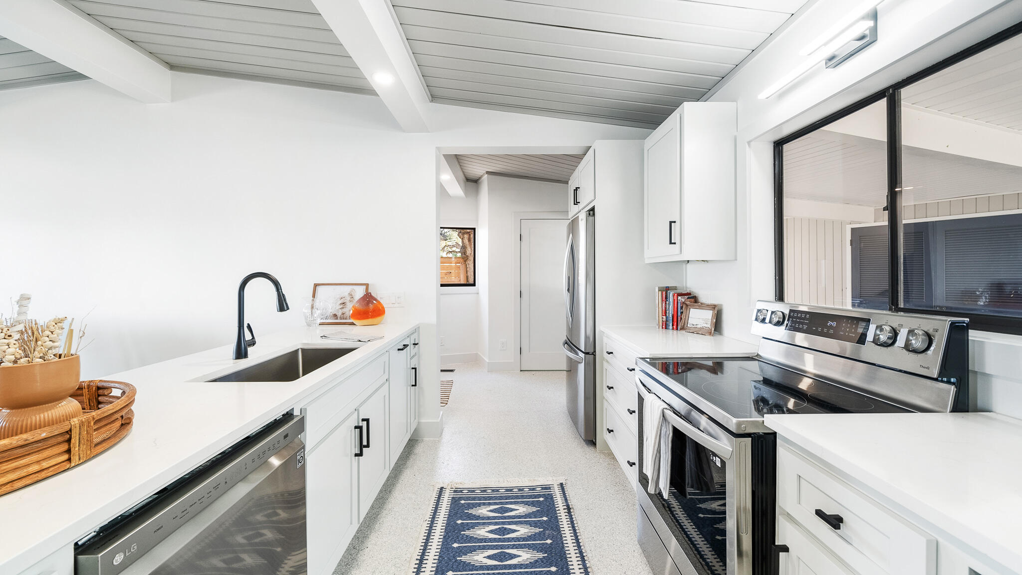 SHORELINE PROPERTIES S/D - Residential