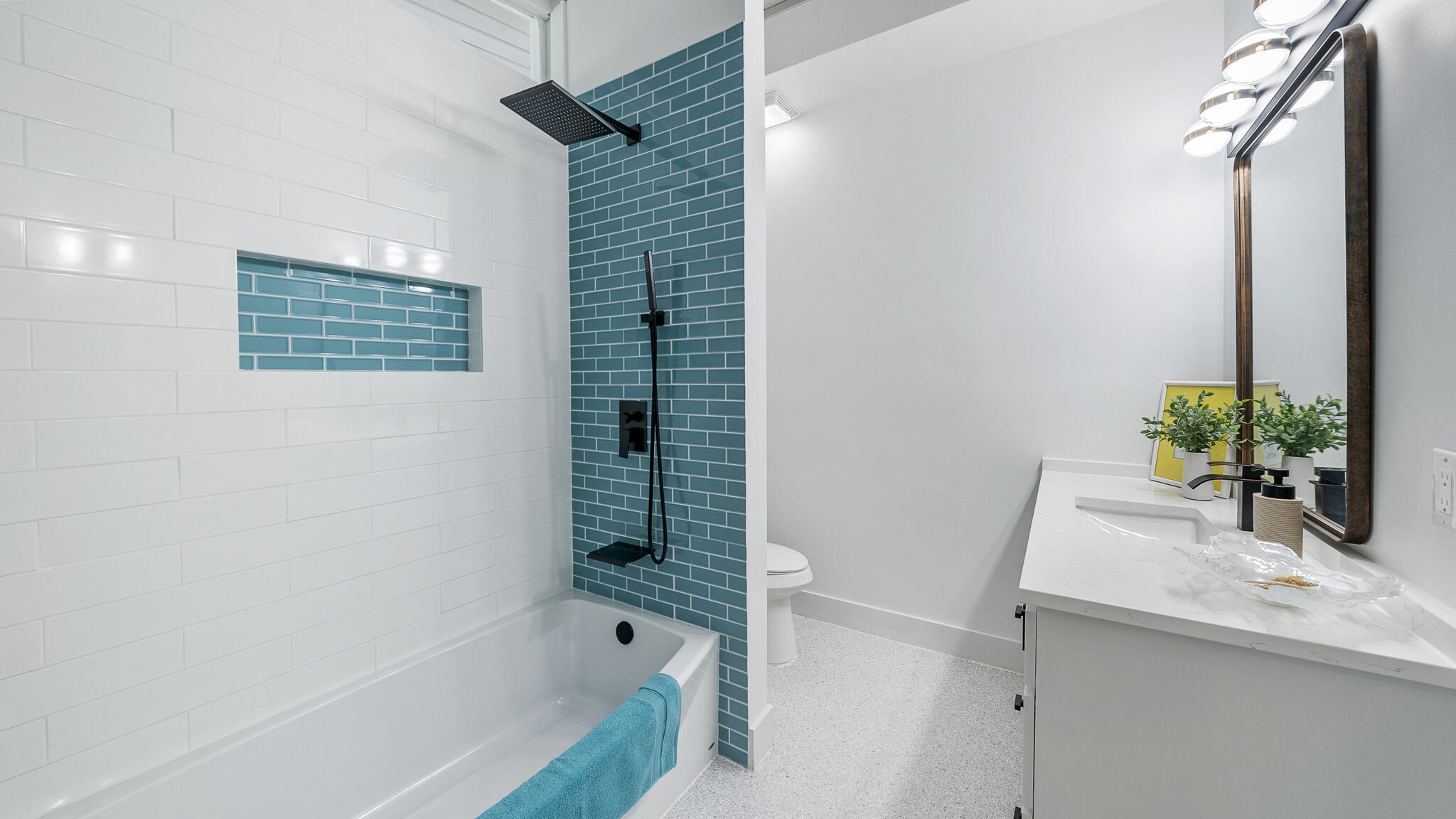 SHORELINE PROPERTIES S/D - Residential