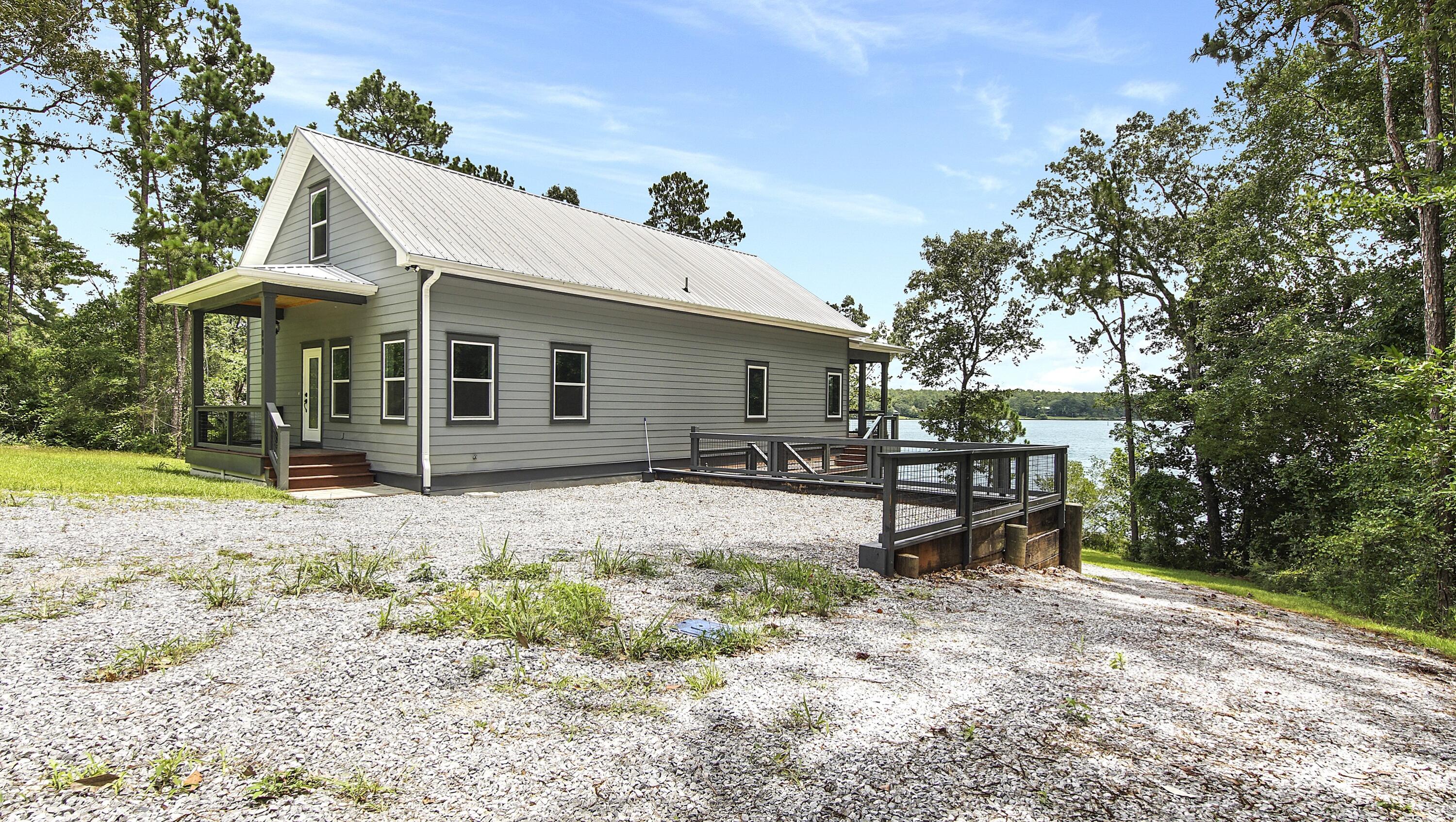 SPRING LAKE ESTATES - Residential