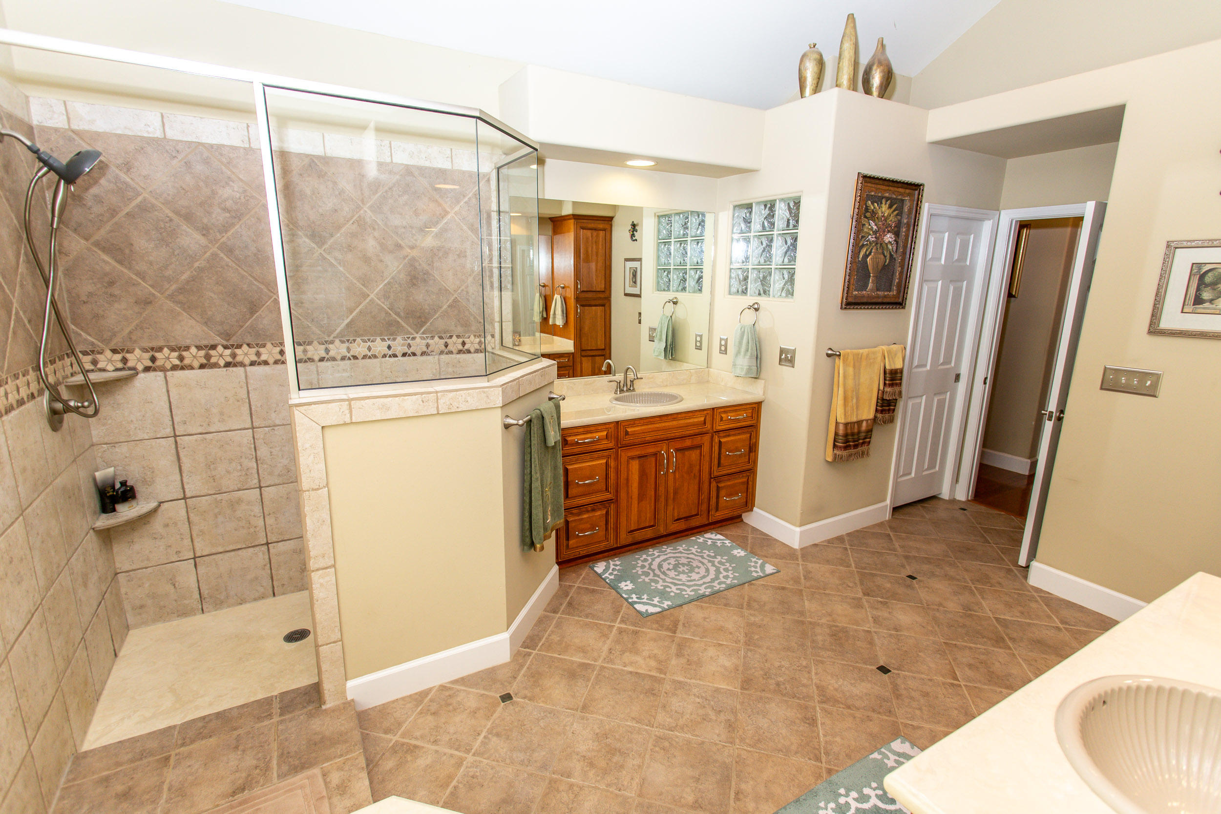 Bayshore Place - Residential