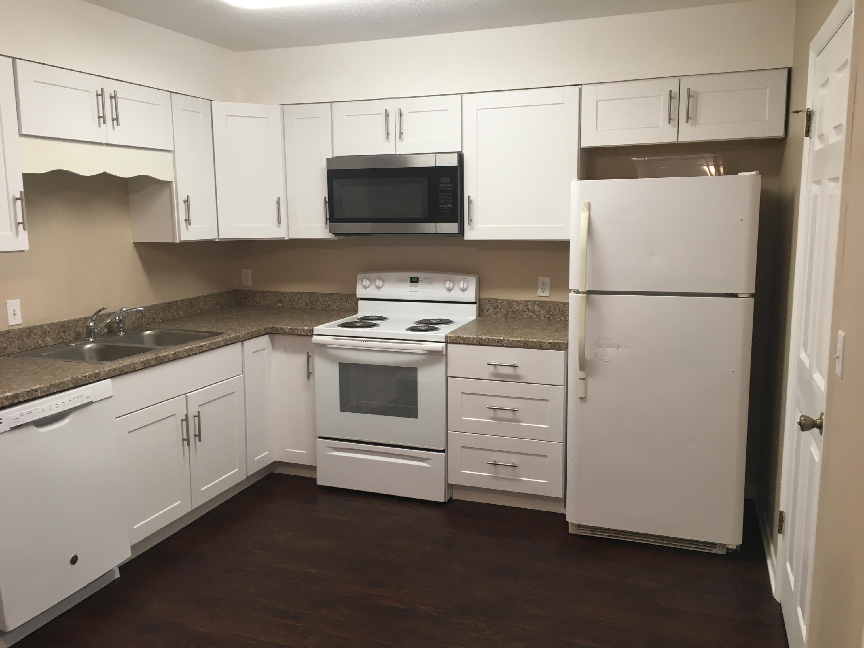 BROWNSVILLE STATION 3 - Residential