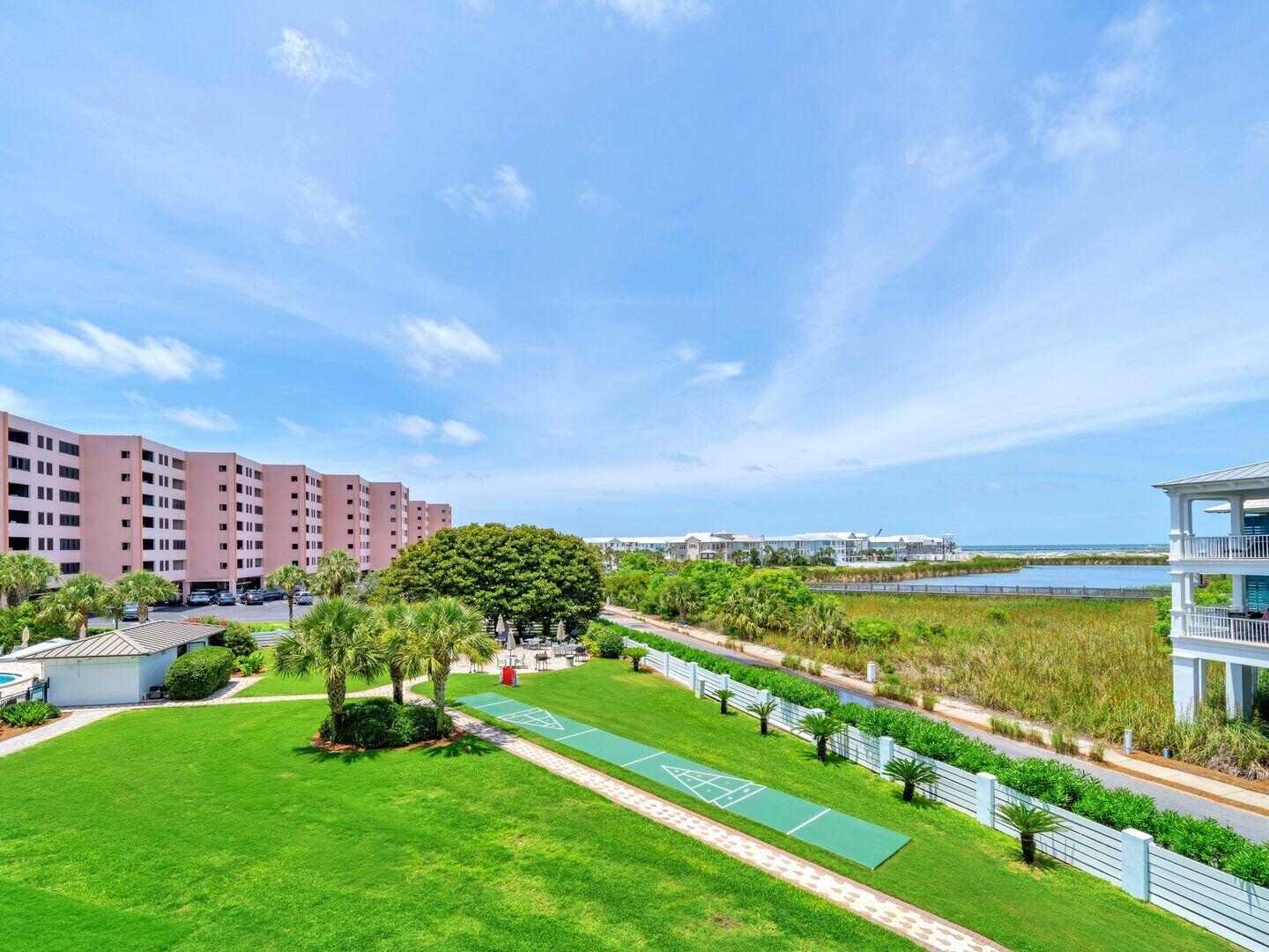 ISLANDER CONDO PH 2 - Residential