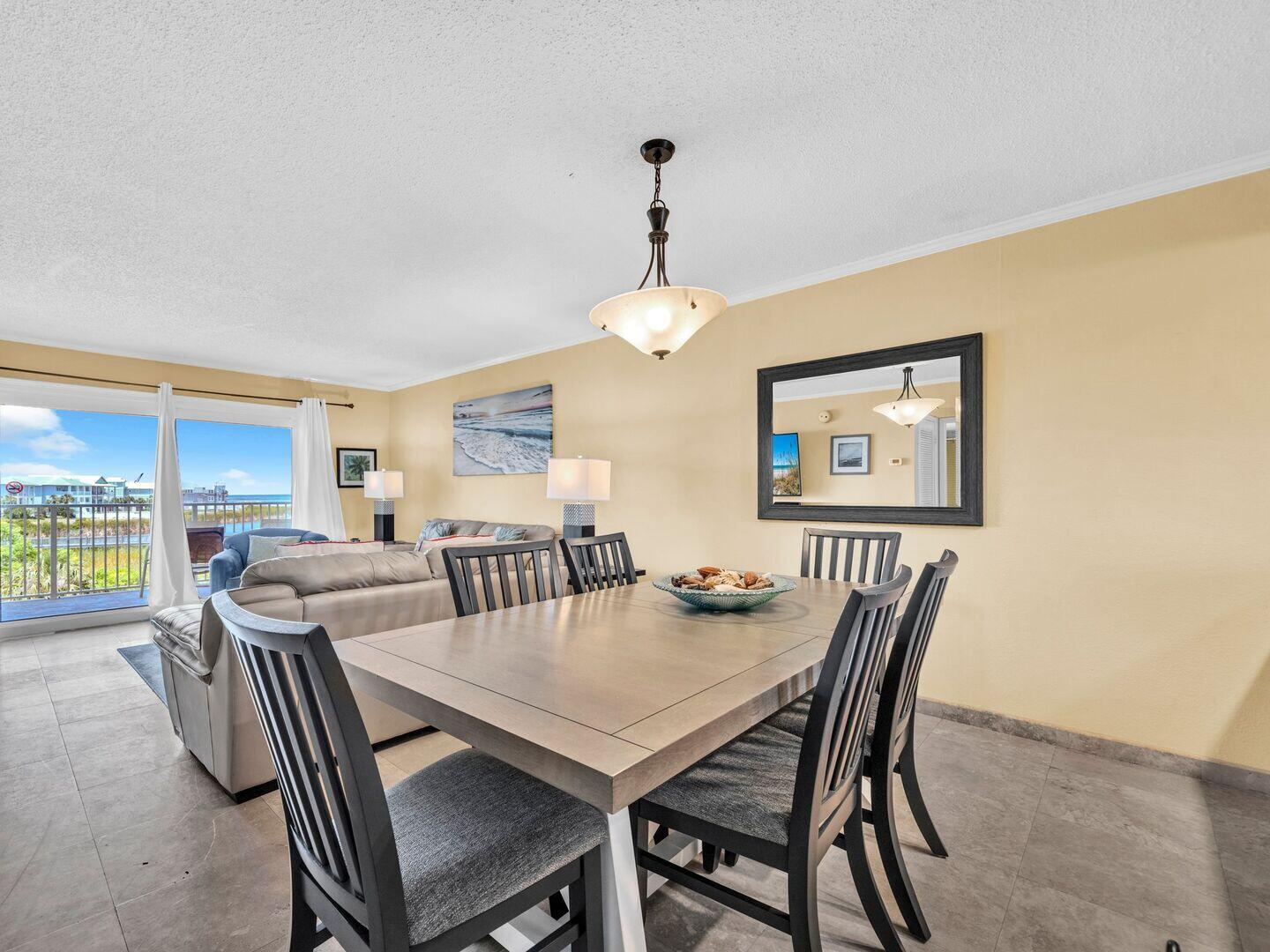ISLANDER CONDO PH 2 - Residential