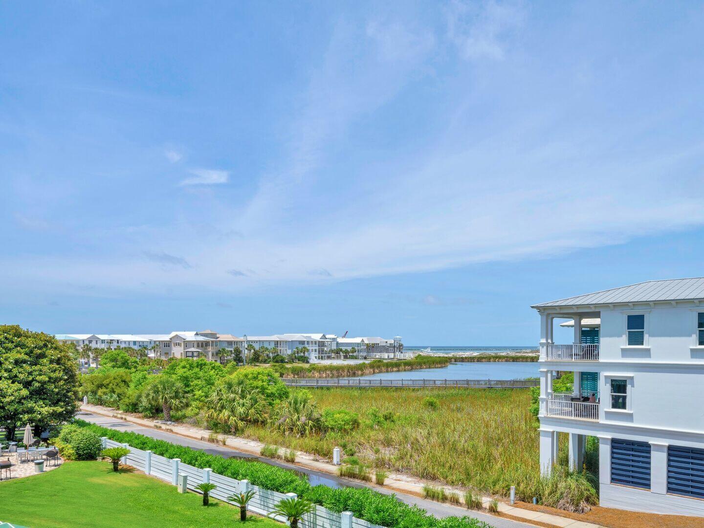 ISLANDER CONDO PH 2 - Residential