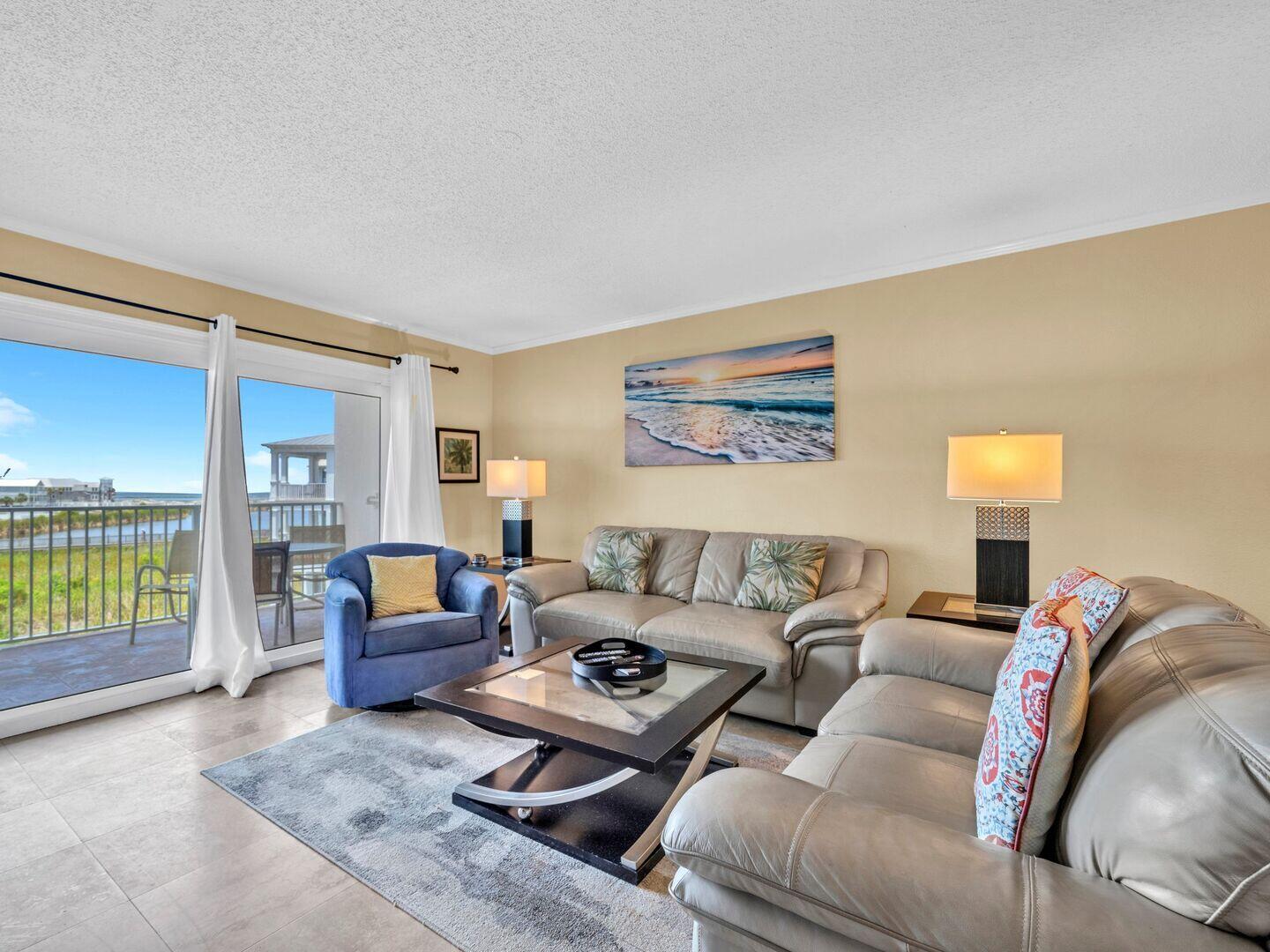 ISLANDER CONDO PH 2 - Residential