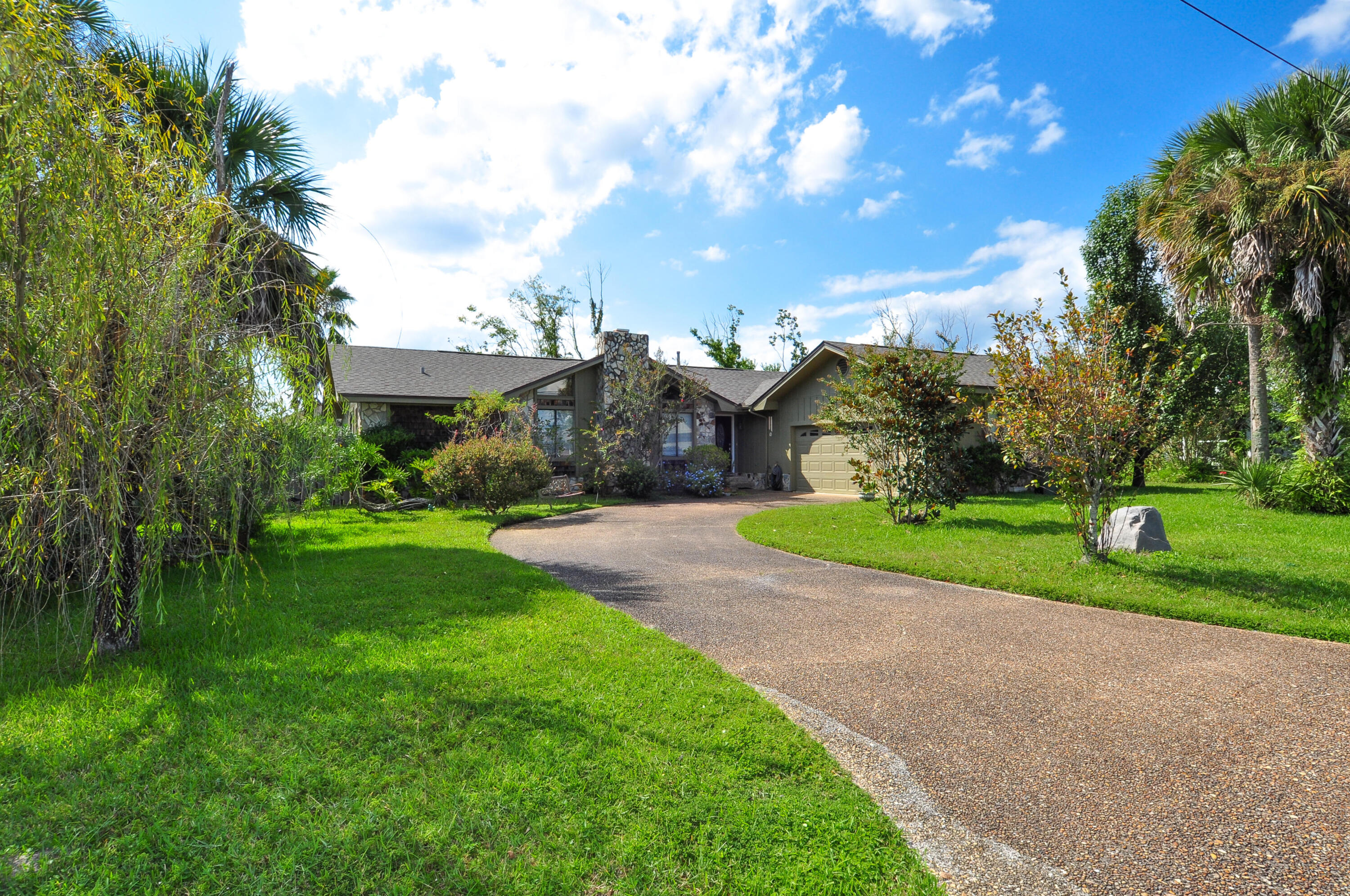 LYNN HAVEN - Residential