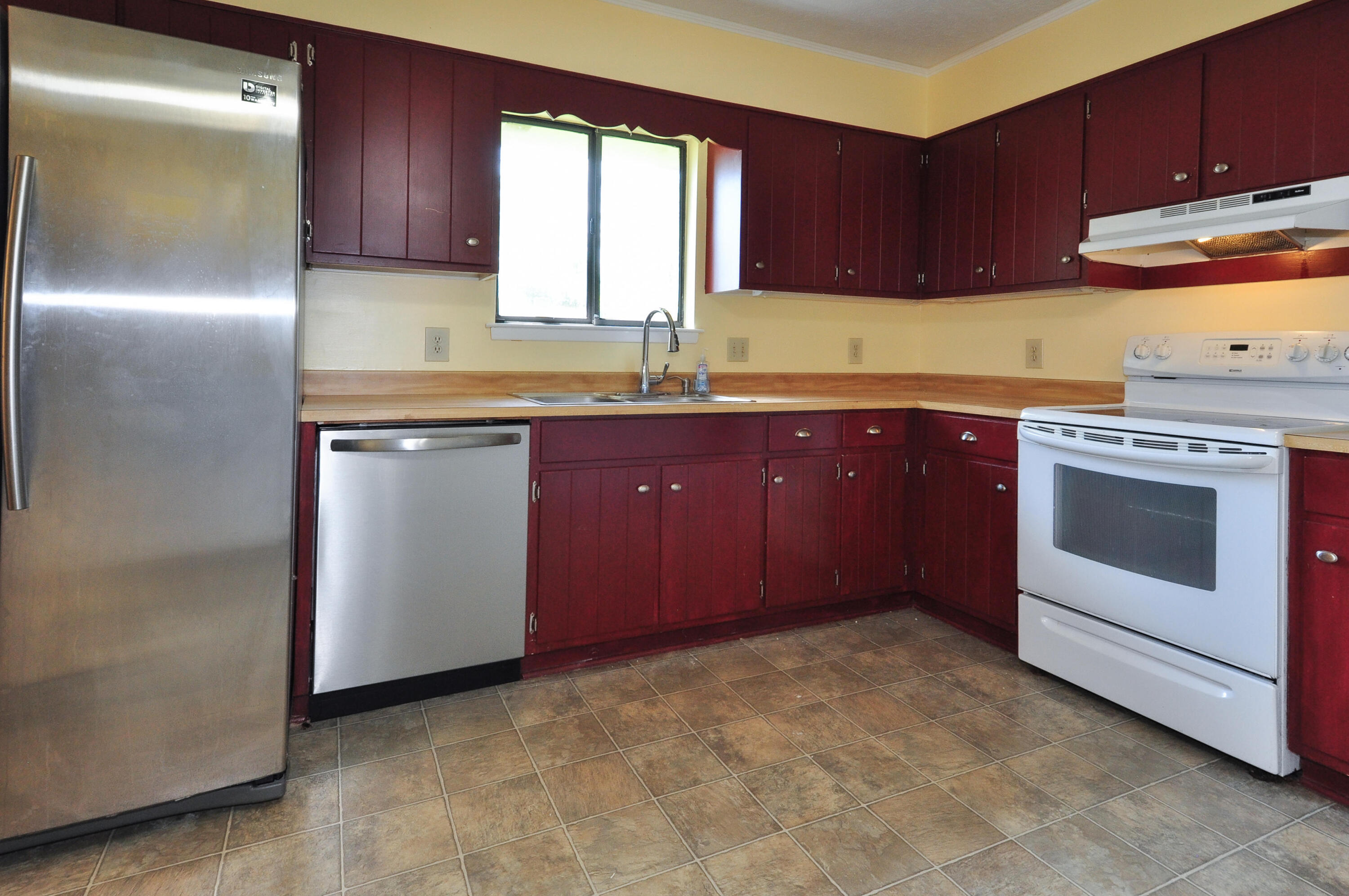 LYNN HAVEN - Residential