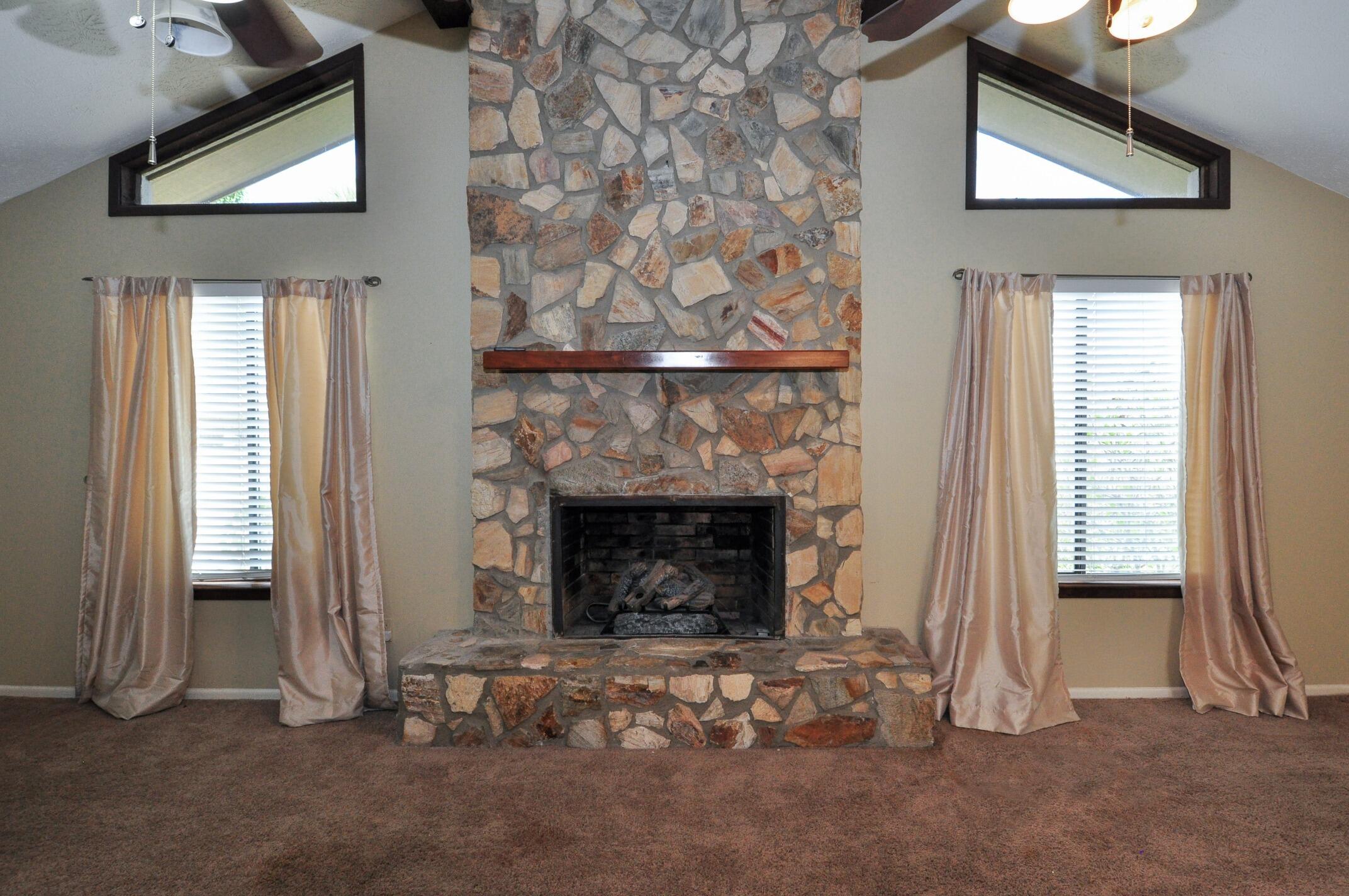 LYNN HAVEN - Residential