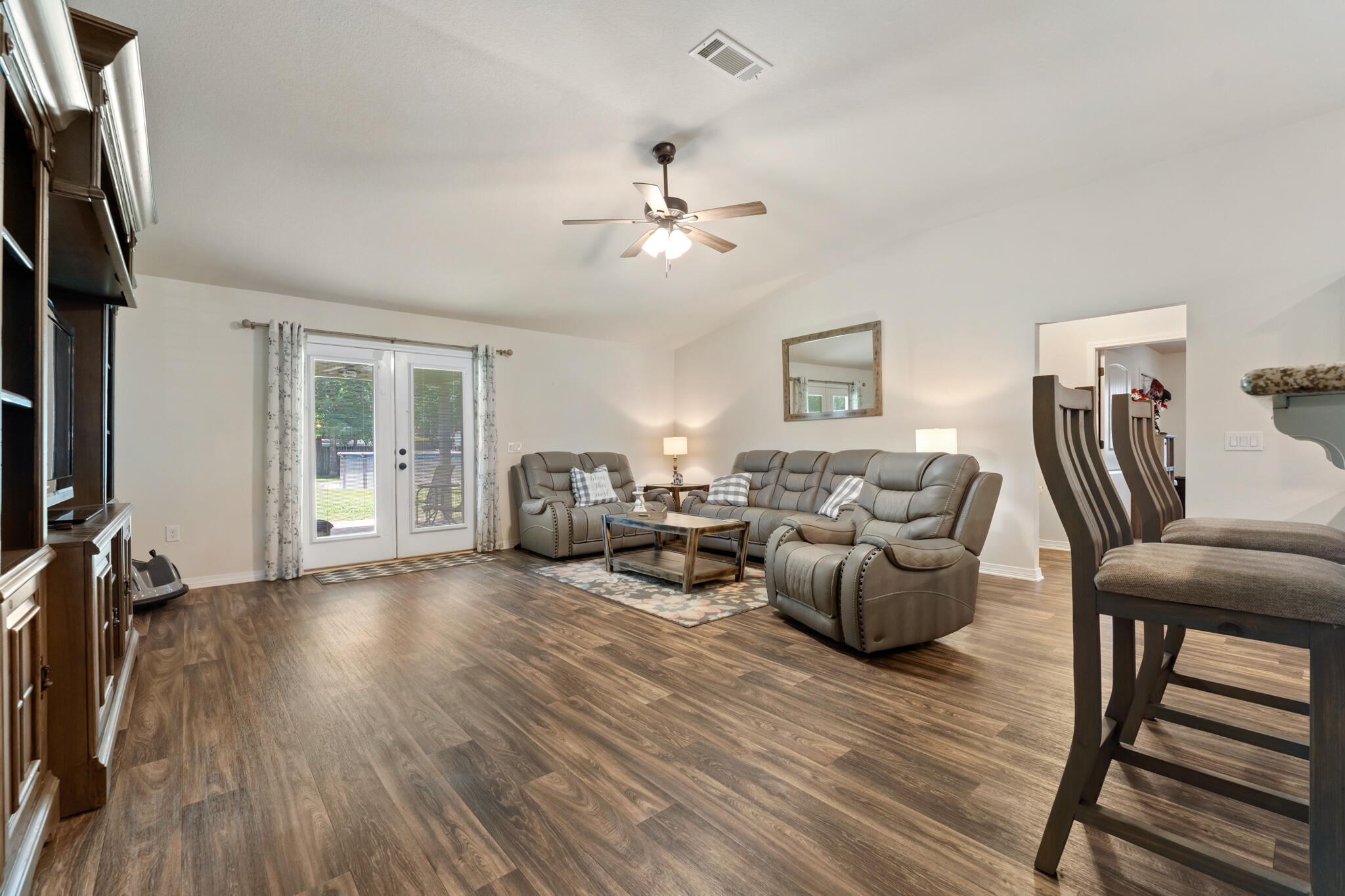 NAVARRE S/D 2ST ADDN - Residential