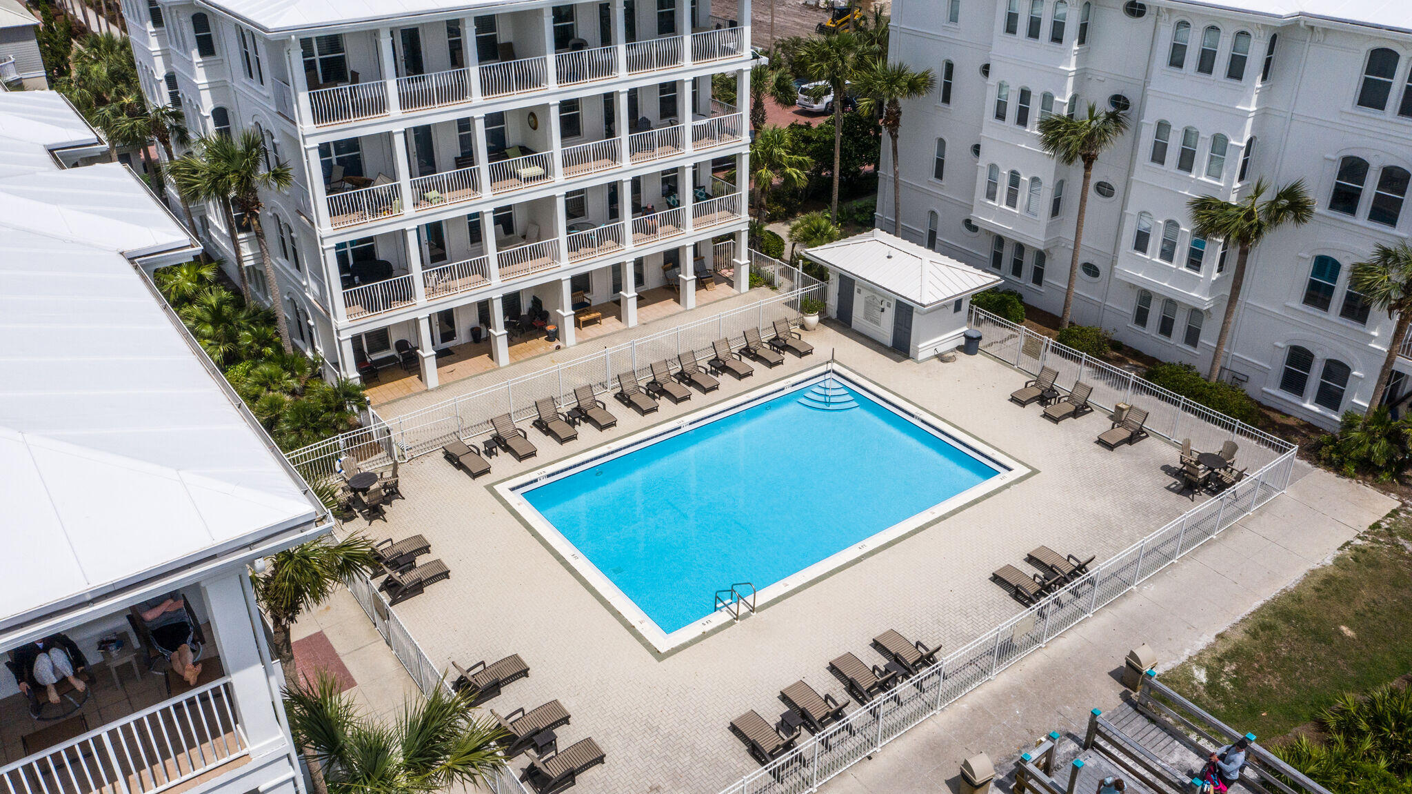 VILLAS AT SUNSET BEACH - Residential