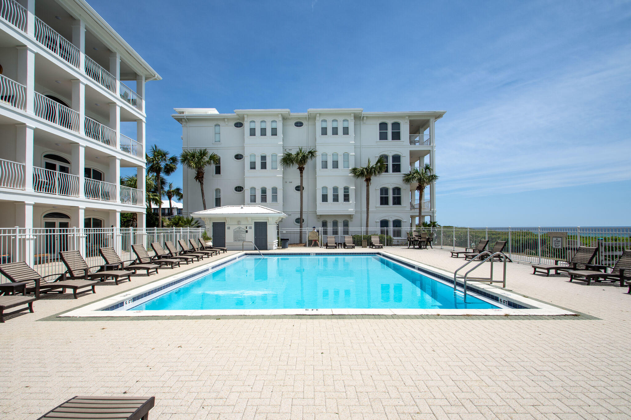 VILLAS AT SUNSET BEACH - Residential