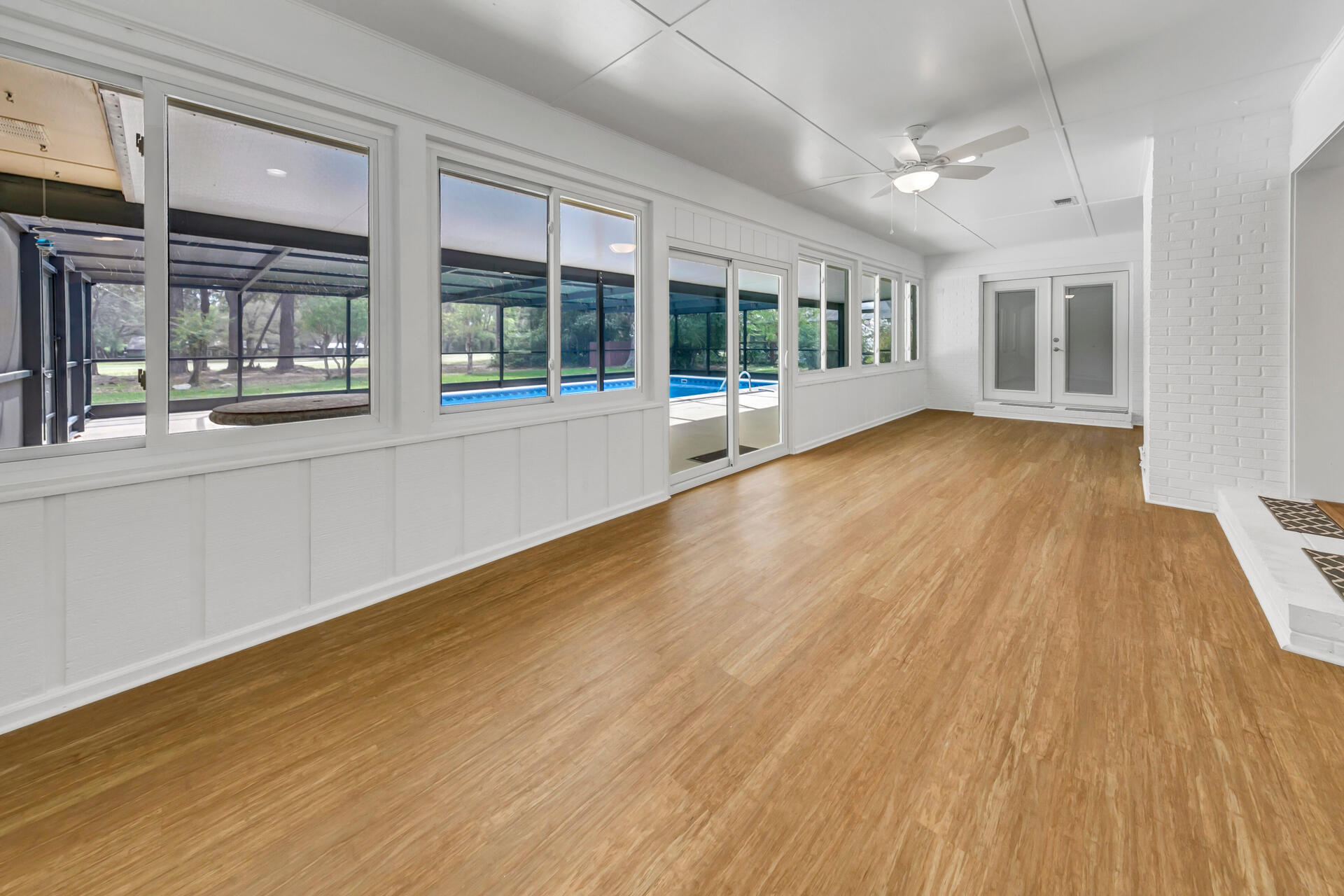 ROCKY BAYOU - Residential