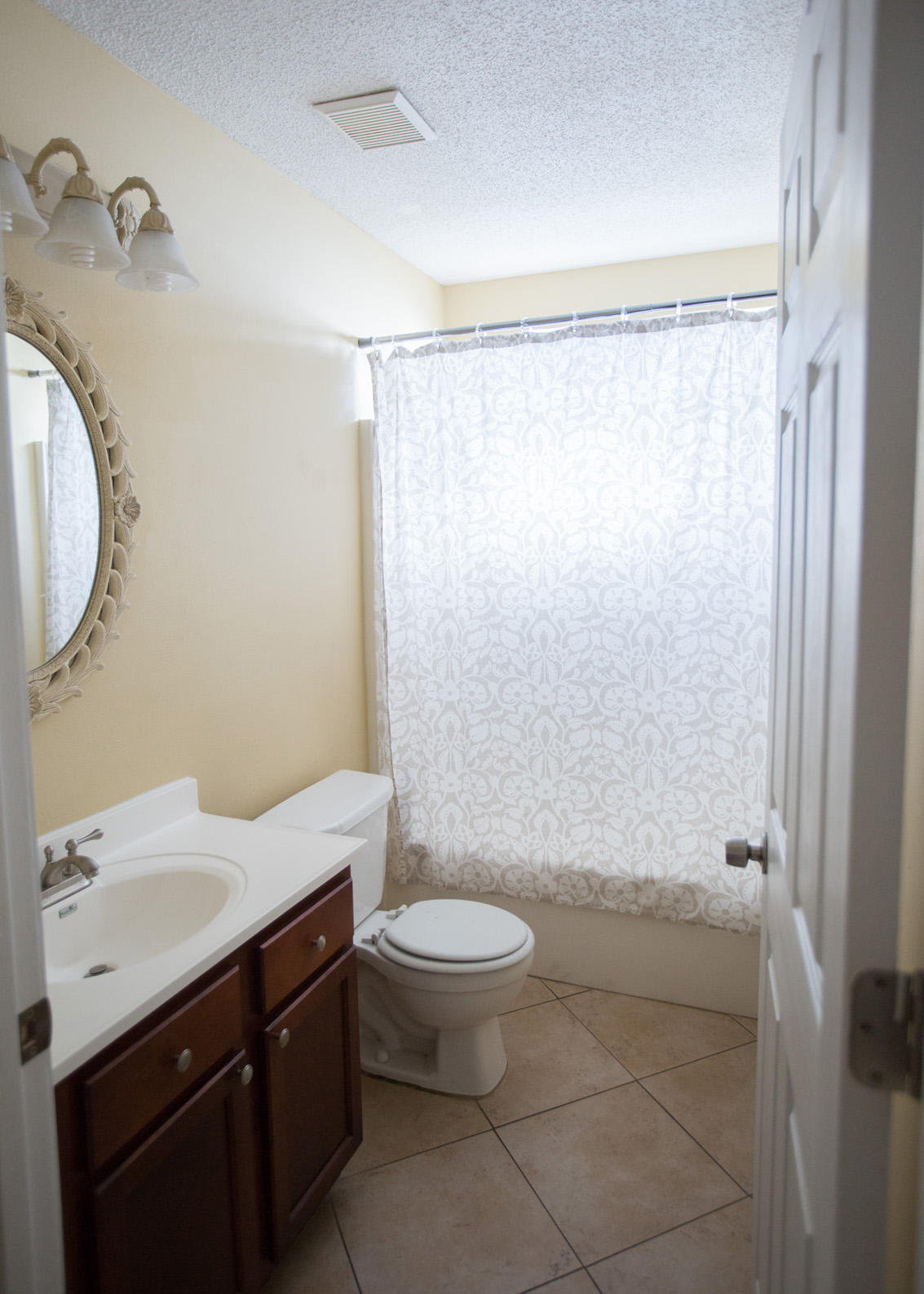 ESCADA - Residential