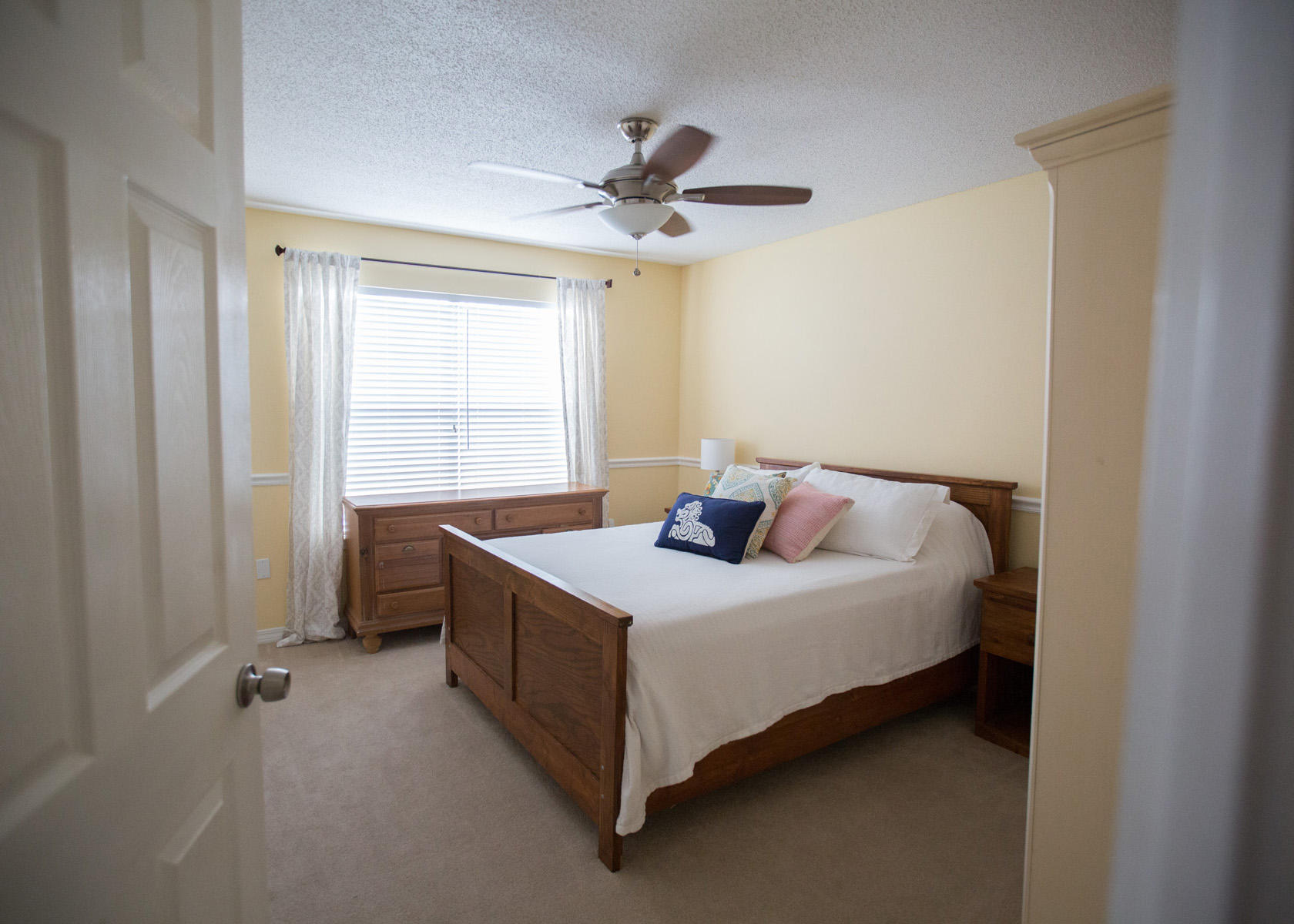 ESCADA - Residential