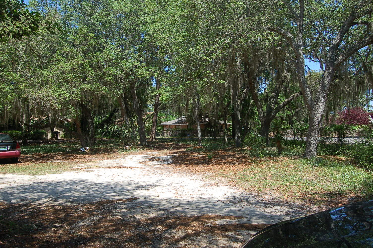 TOM BARROW - Residential